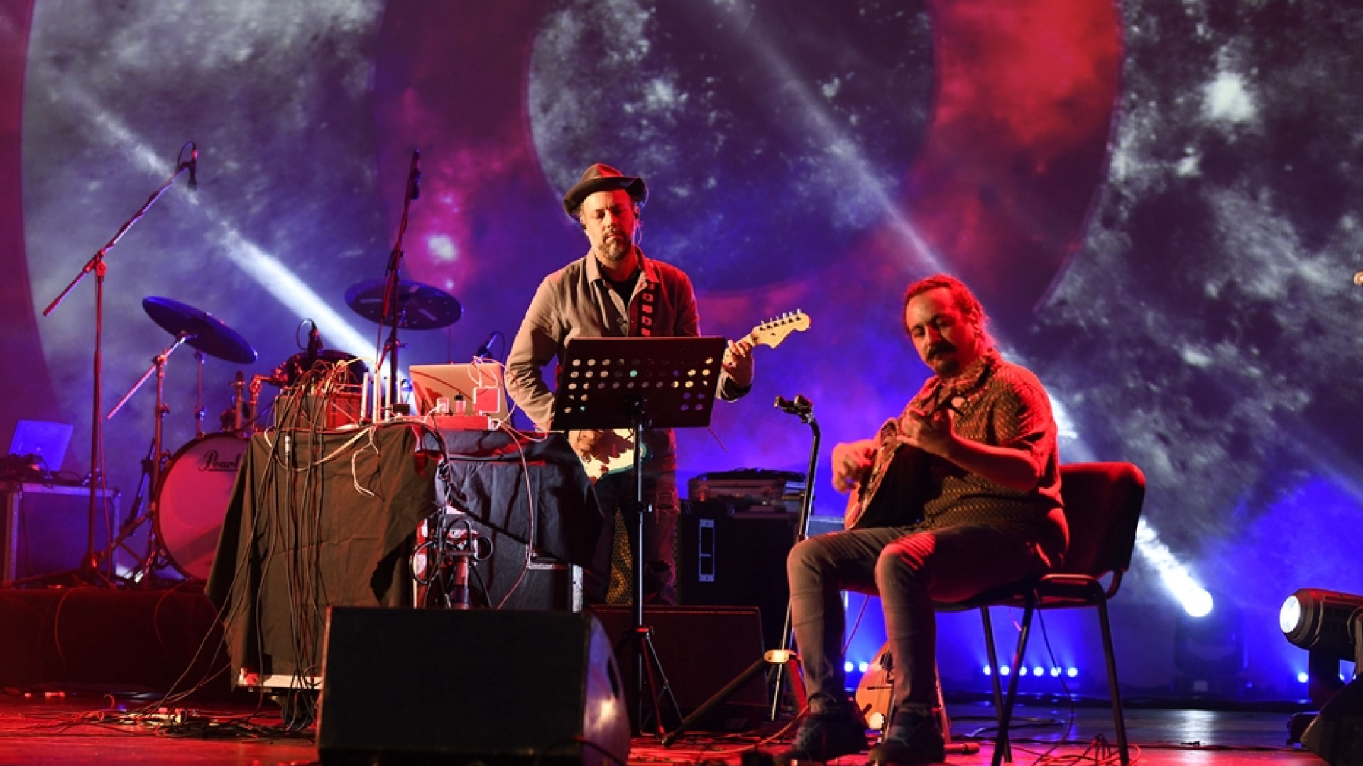 Immagine di Premio Andrea Parodi, vince la musica del popolo