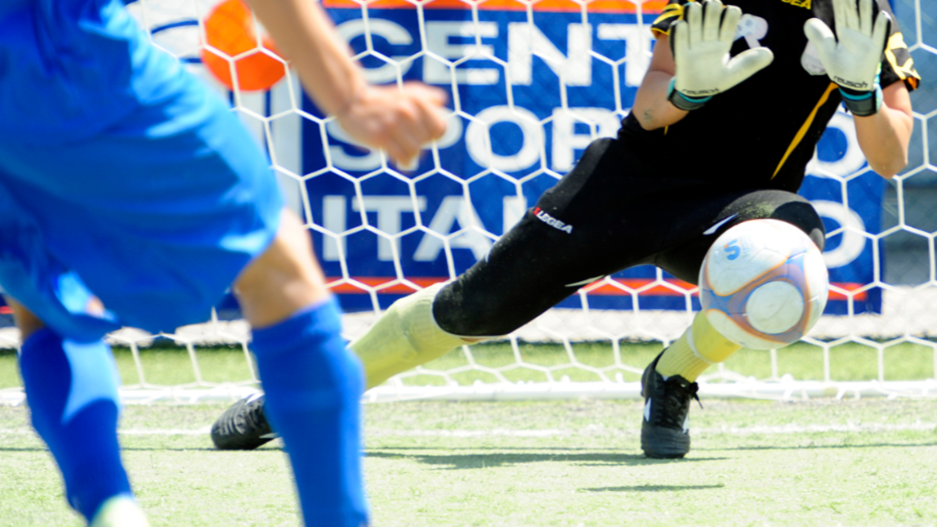 Immagine di Episodi di razzismo sui campi di calcio contro giovanissimi giocatori