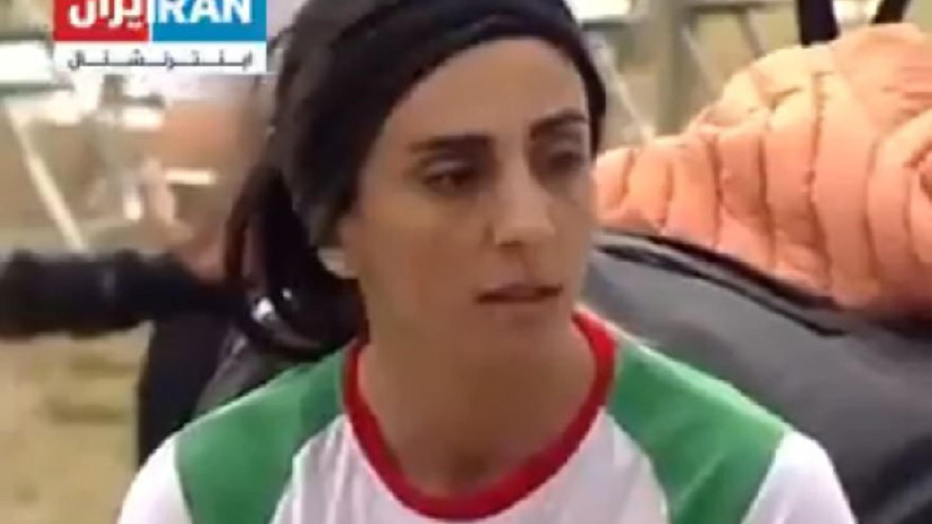 Immagine di Iran, «arrestata l'atleta che ha gareggiato senza velo». Lei: mi è caduto