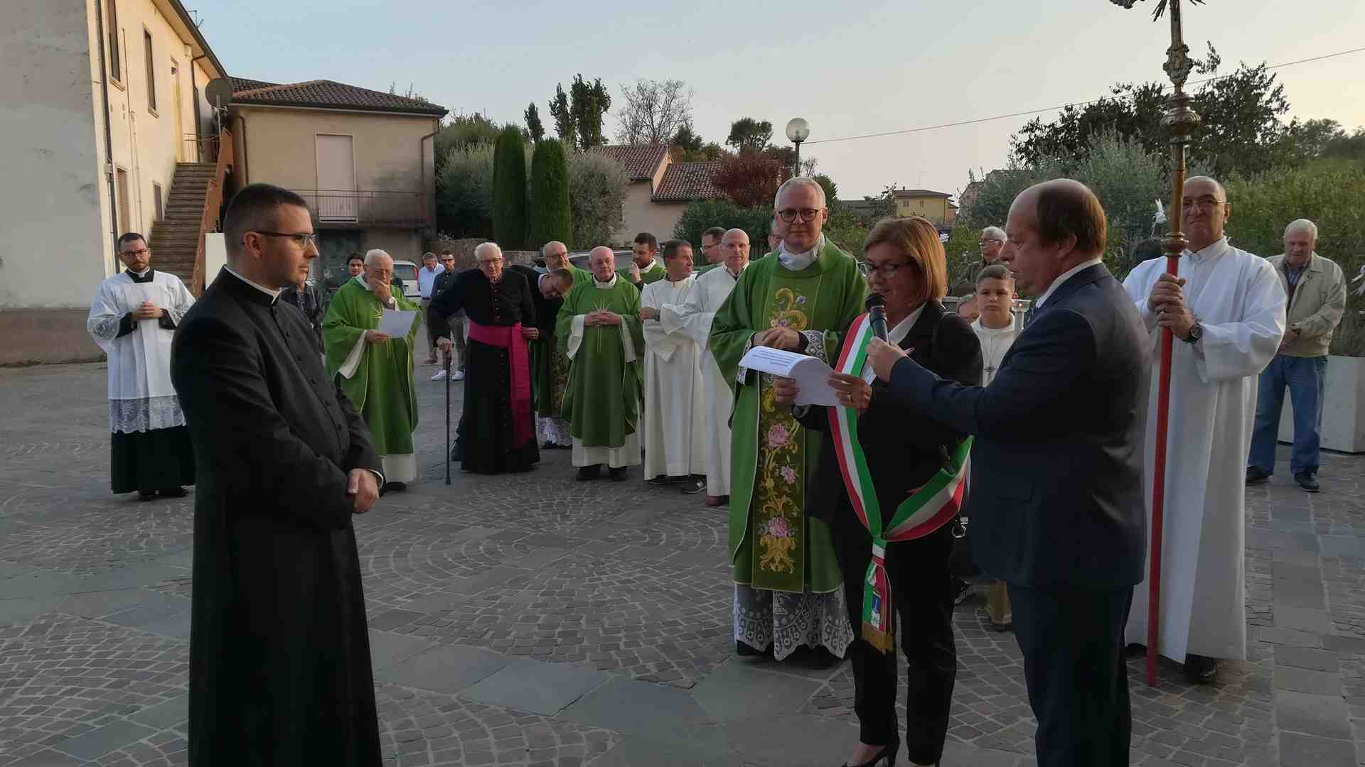 Immagine di Don Ambrosi: «Vengo tra voi per portare Cristo, non "cose da fare"»