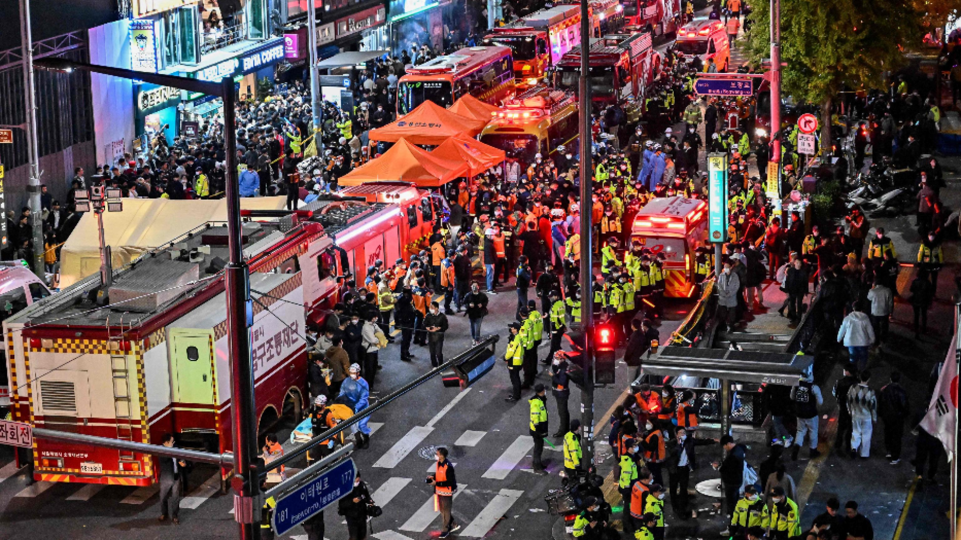 Immagine di Calca per Halloween: 150 morti. Quasi tutti ragazzi le vittime, 150 i feriti