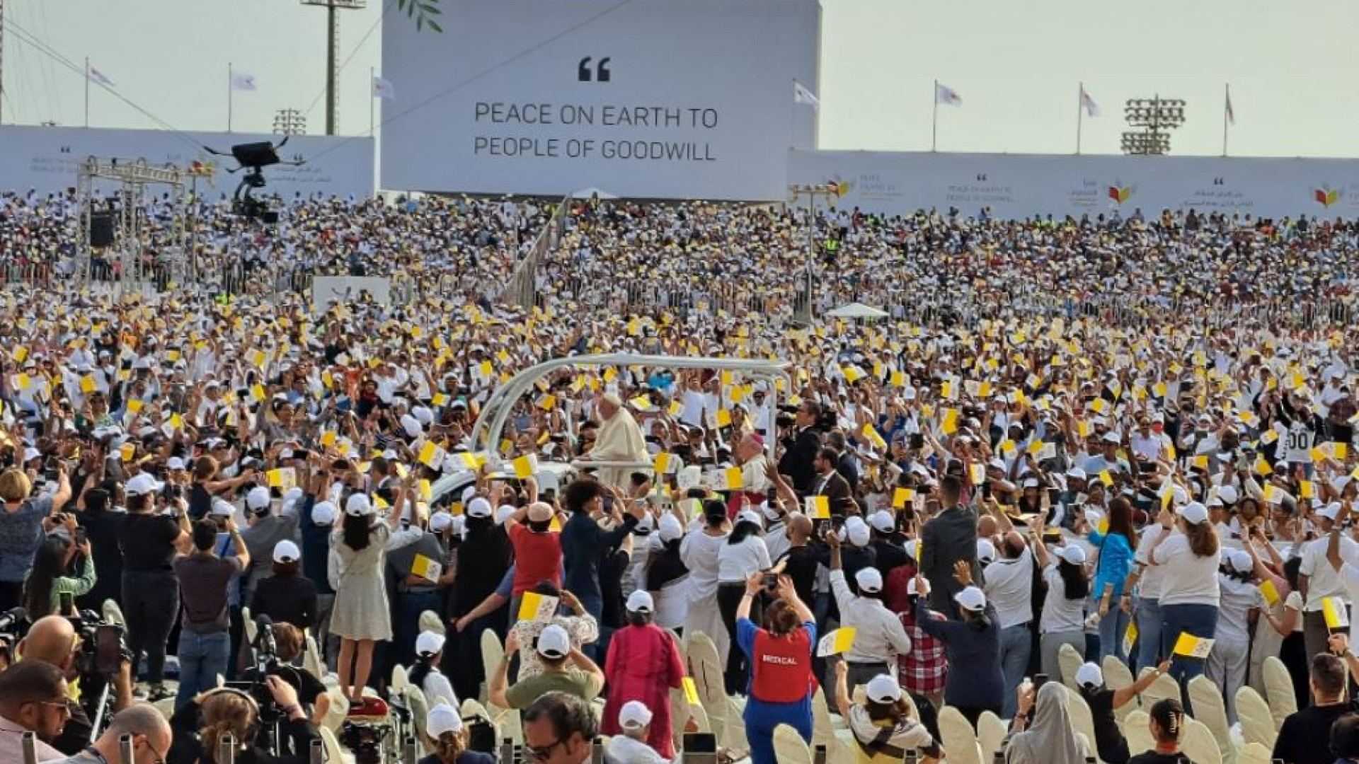 Immagine di Alla Messa in Bahrein: "Amare i nemici, no a vendette, smilitarizzare i cuori"