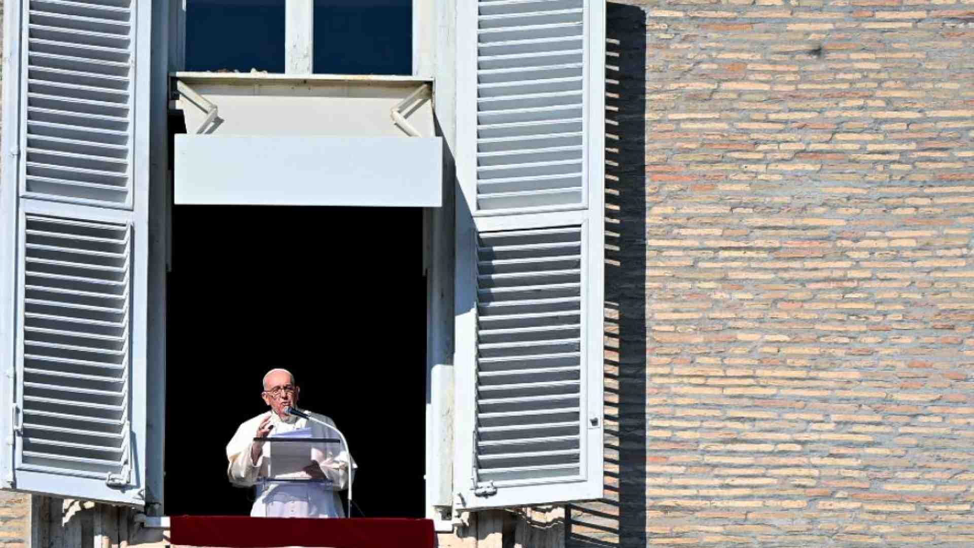 Immagine di Francesco: la pace è possibile, non rassegniamoci alla guerra