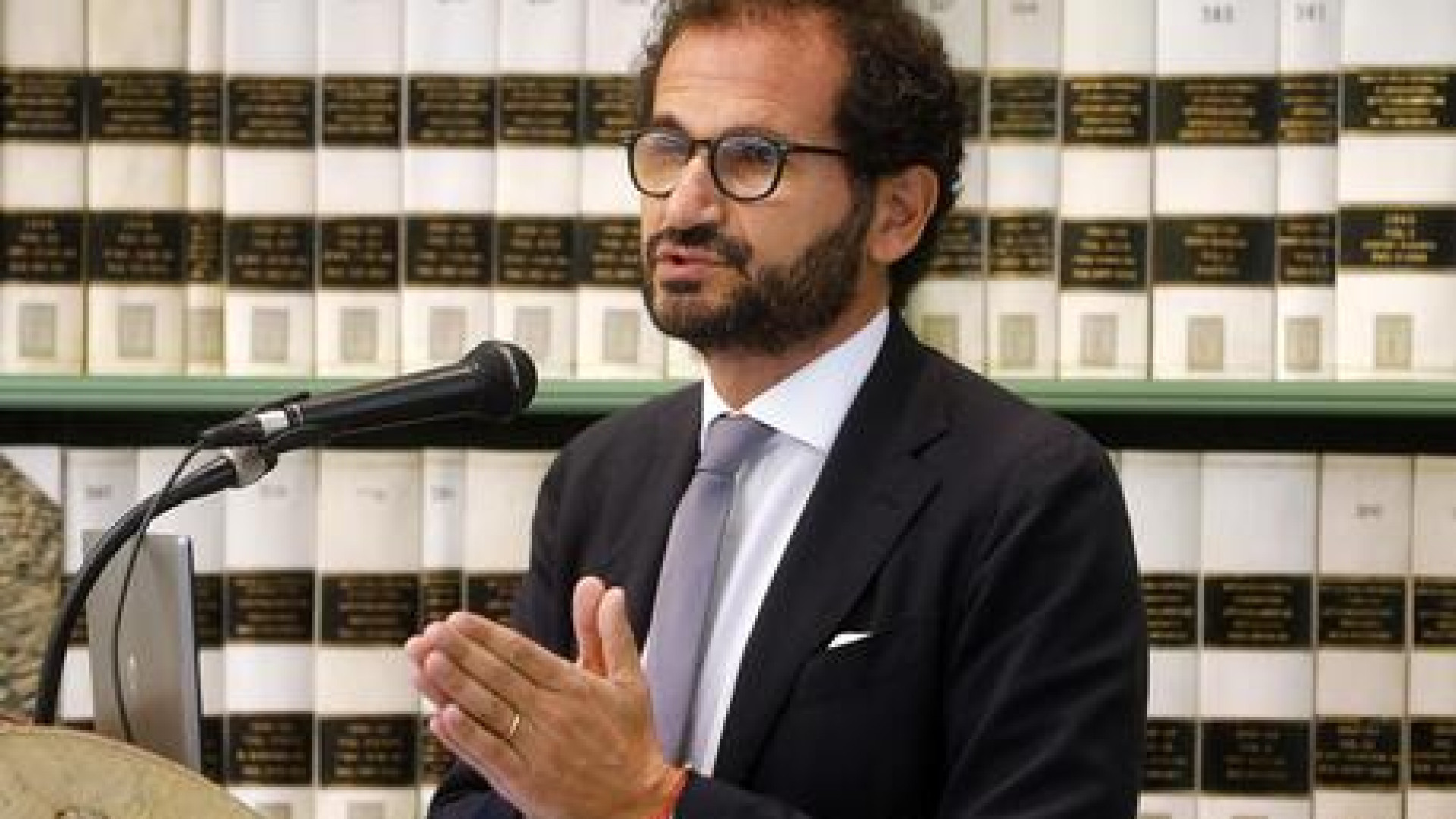 Immagine di Scoppia il caso Gemmato anti-vaccini: il Pd e Calenda chiedono le dimissioni