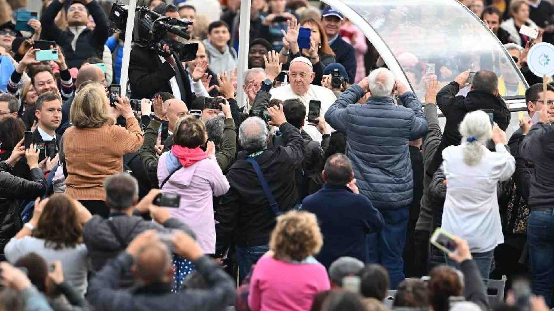 Immagine di Papa Francesco: stare col Signore e non aver paura della desolazione