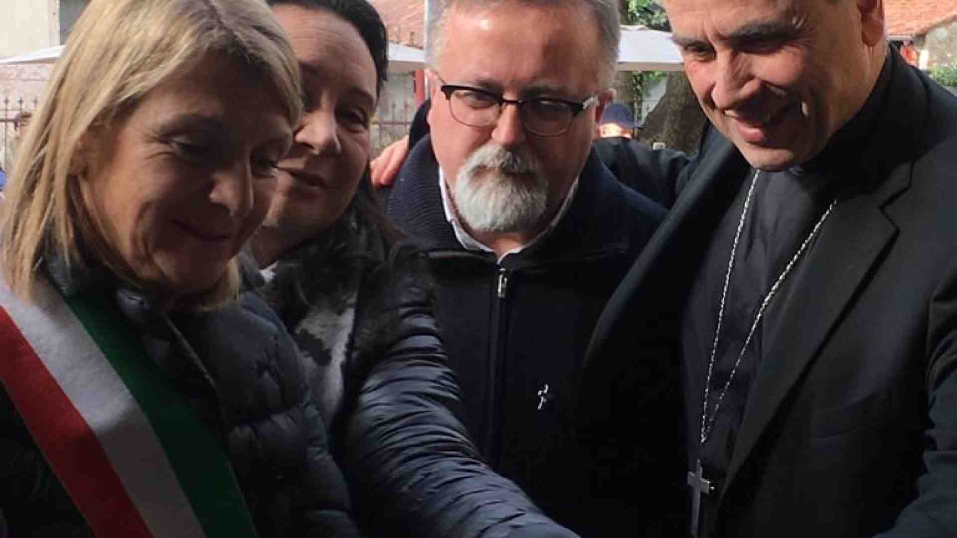 Immagine di Aperto a Caprino il dodicesimo emporio Caritas