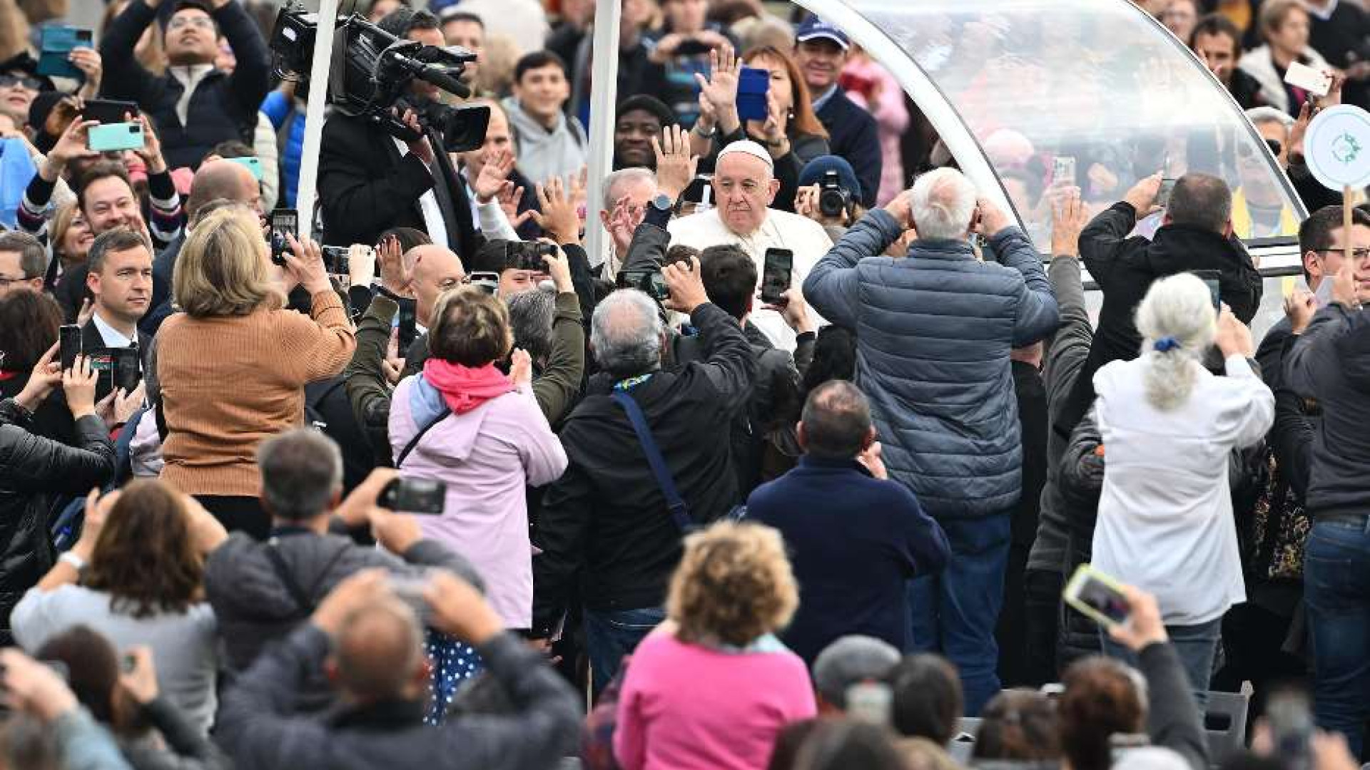 Immagine di Papa Francesco: stare col Signore e non aver paura della desolazione