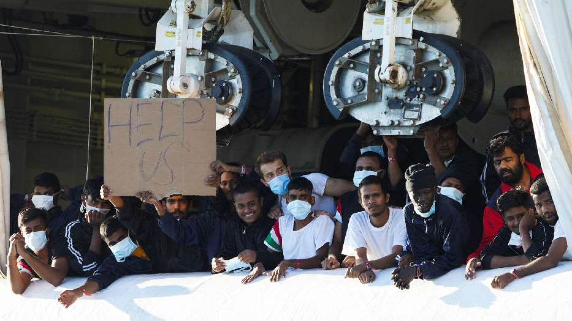 Immagine di Migranti, è vero che le navi delle Ong fanno aumentare gli sbarchi? No...