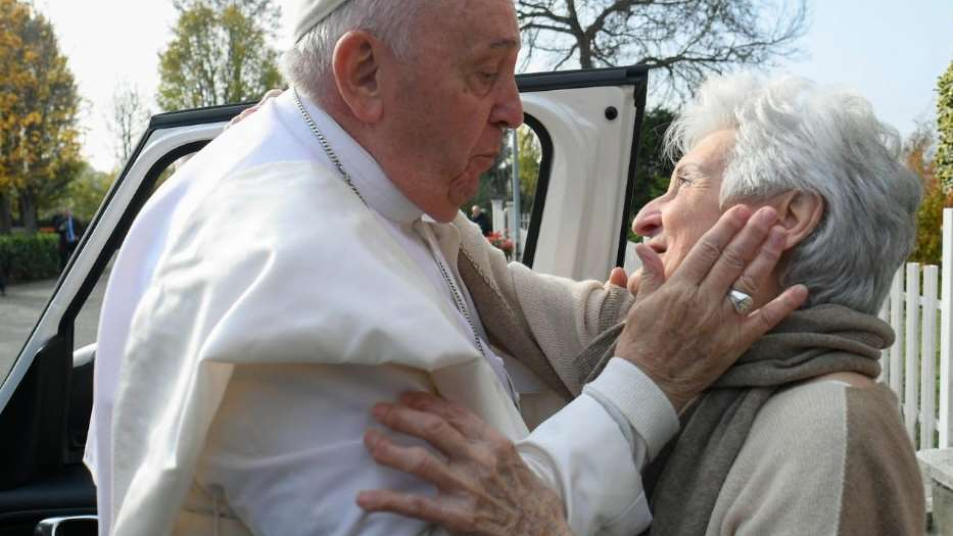 Immagine di Il Papa giunto in Piemonte. Nella Bergoglio: qui custodiamo le sue radici