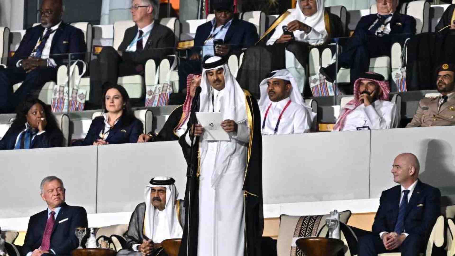 Immagine di La brutta figura dei Mondiali in Qatar e della Fifa, il coraggio degli iraniani