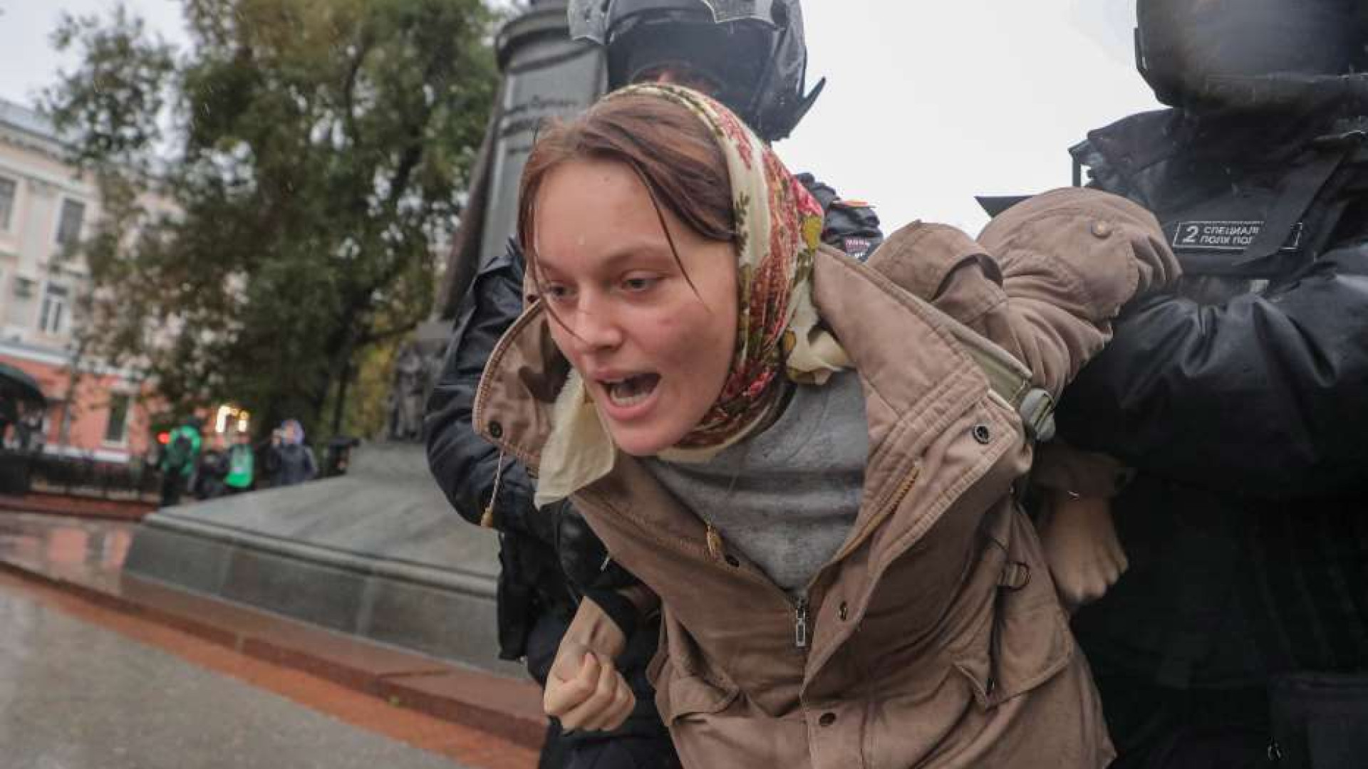 Immagine di In Russia c'è chi per non uccidere resiste, canta, muore o va in esilio