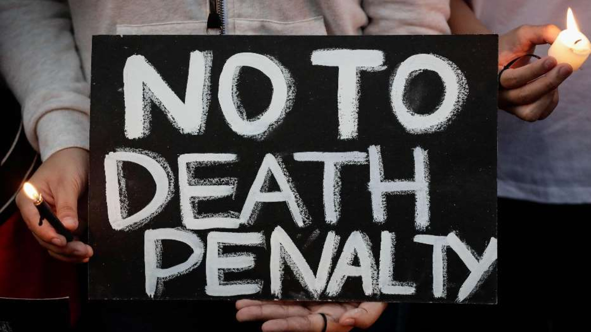 Immagine di Fallite tre iniezioni letali, l’Alabama decide di sospendere il boia