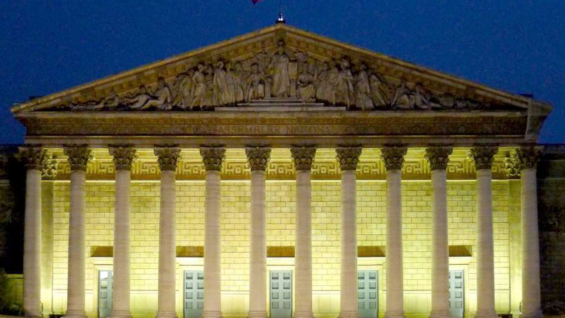 Immagine di «Diritto di aborto in Costituzione», l'Assemblea francese vota sì