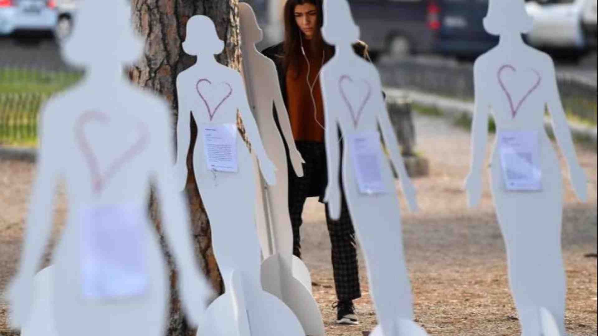 Immagine di Femminicidi, ecco le donne salvate e cosa serve per superare la violenza