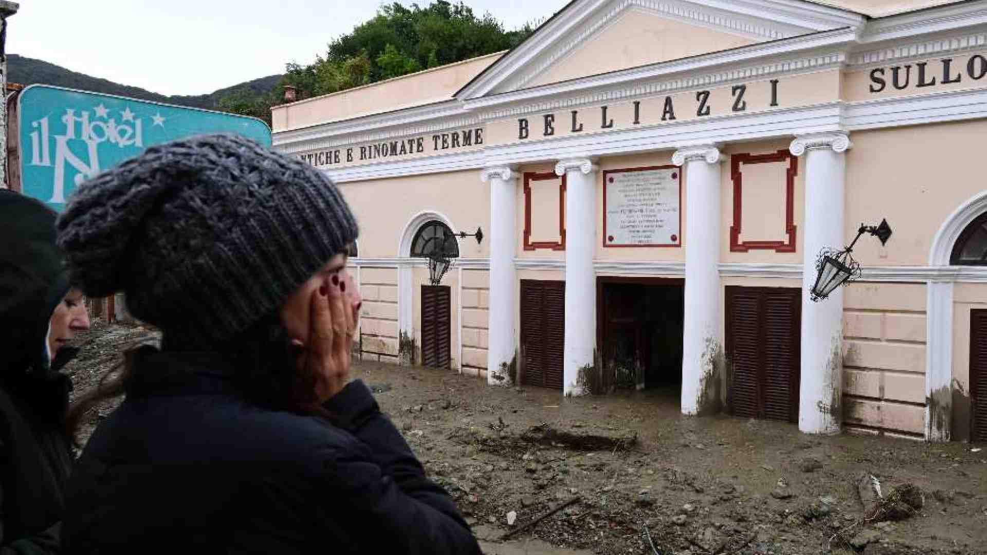 Immagine di La suora di Casamicciola: «Chiedo una preghiera». Il vescovo ospita gli sfollati