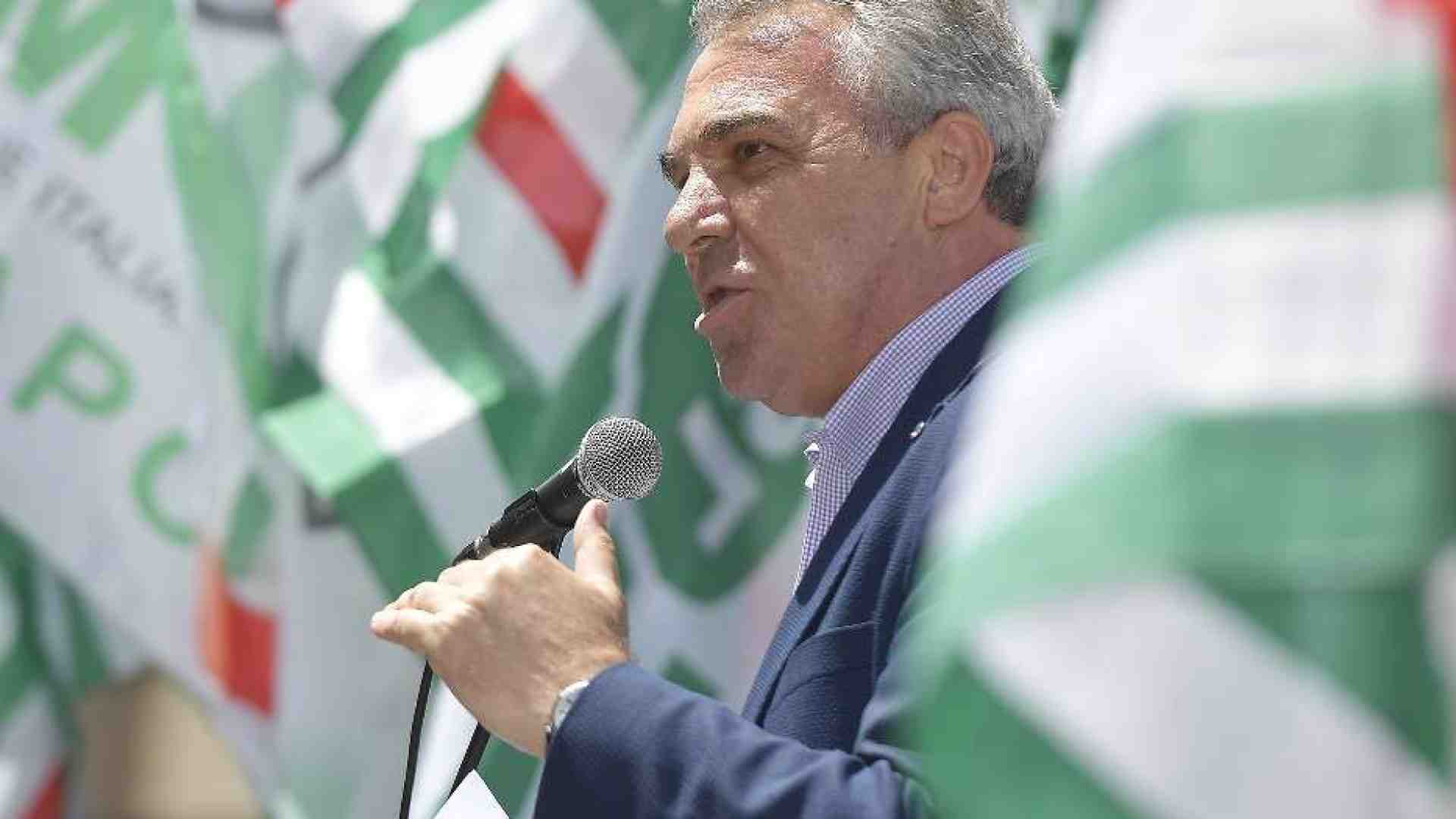Immagine di Sbarra non rompe sulla manovra: «Ma correggiamola insieme»