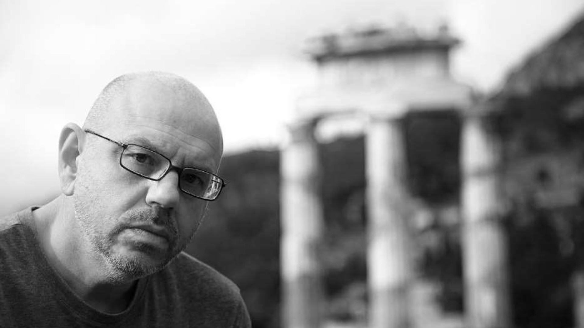 Immagine di Lyacos: «Emarginati, dramma postmoderno»