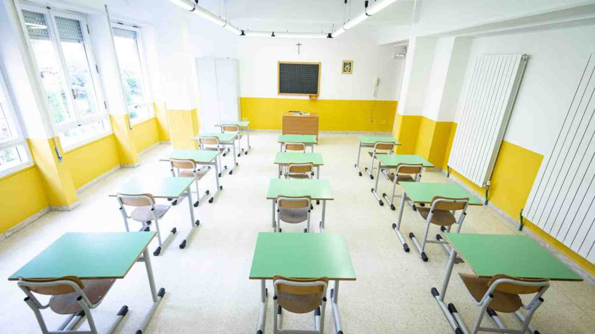 Immagine di Meno iscritti a scuola, ma è boom di abbandoni e Neet