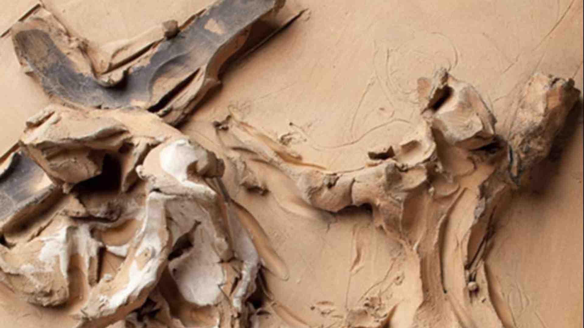 Immagine di Lucio Fontana, il sacro in terracotta