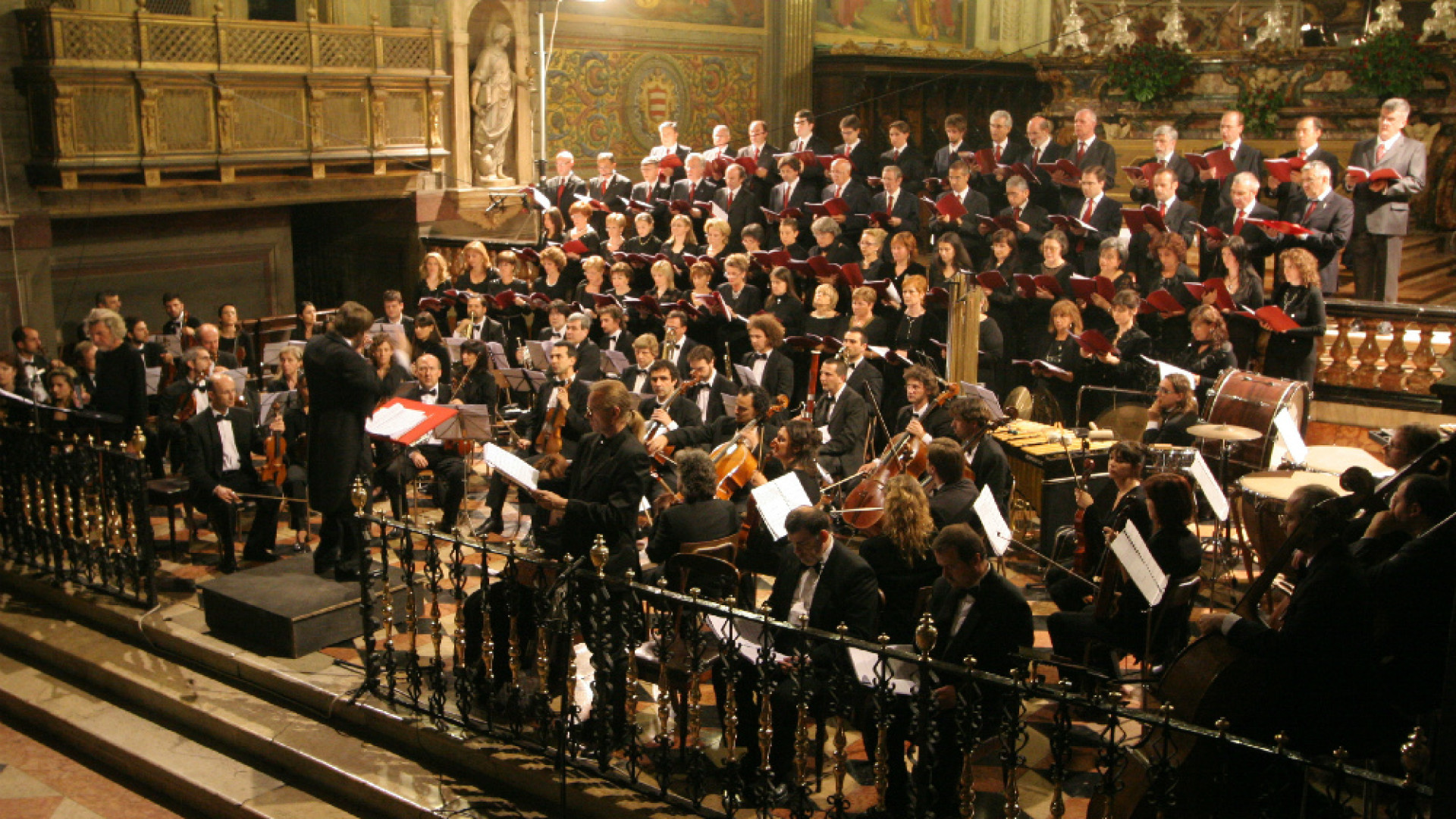 Immagine di Il Coro Polifonico canta il Natale