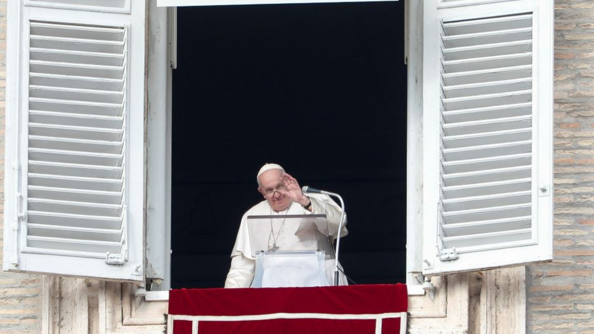 Immagine di Il Papa: come Santo Stefano, Dio ci doni un cuore capace di perdonare