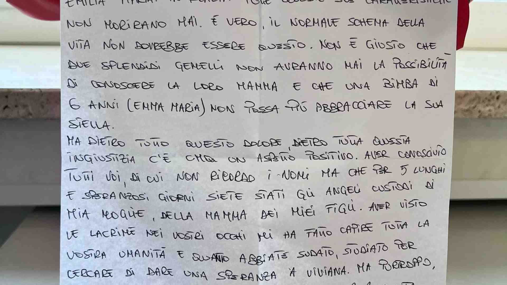 Immagine di Donna morta dopo il parto di due gemelli. Il Papa telefona al marito