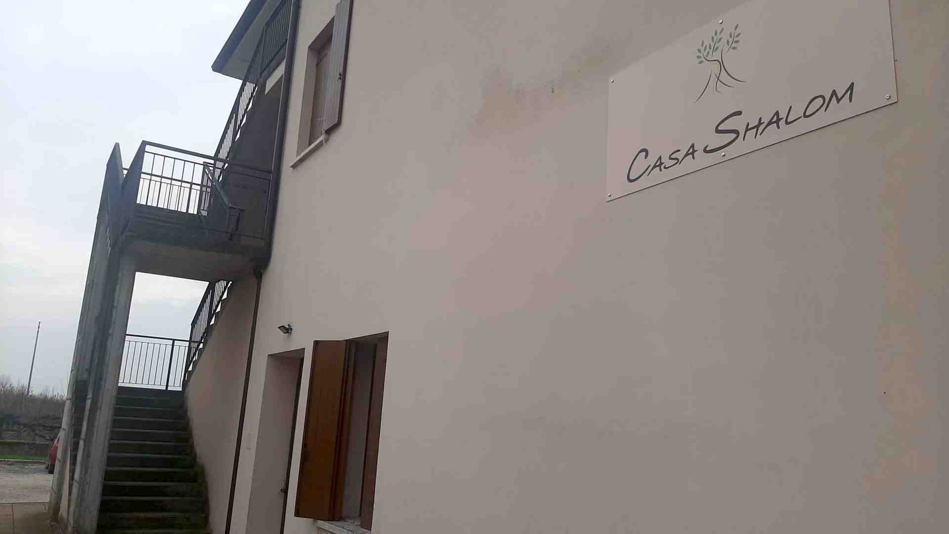Immagine di A Casa Shalom 16 appartamenti per persone e famiglie fragili