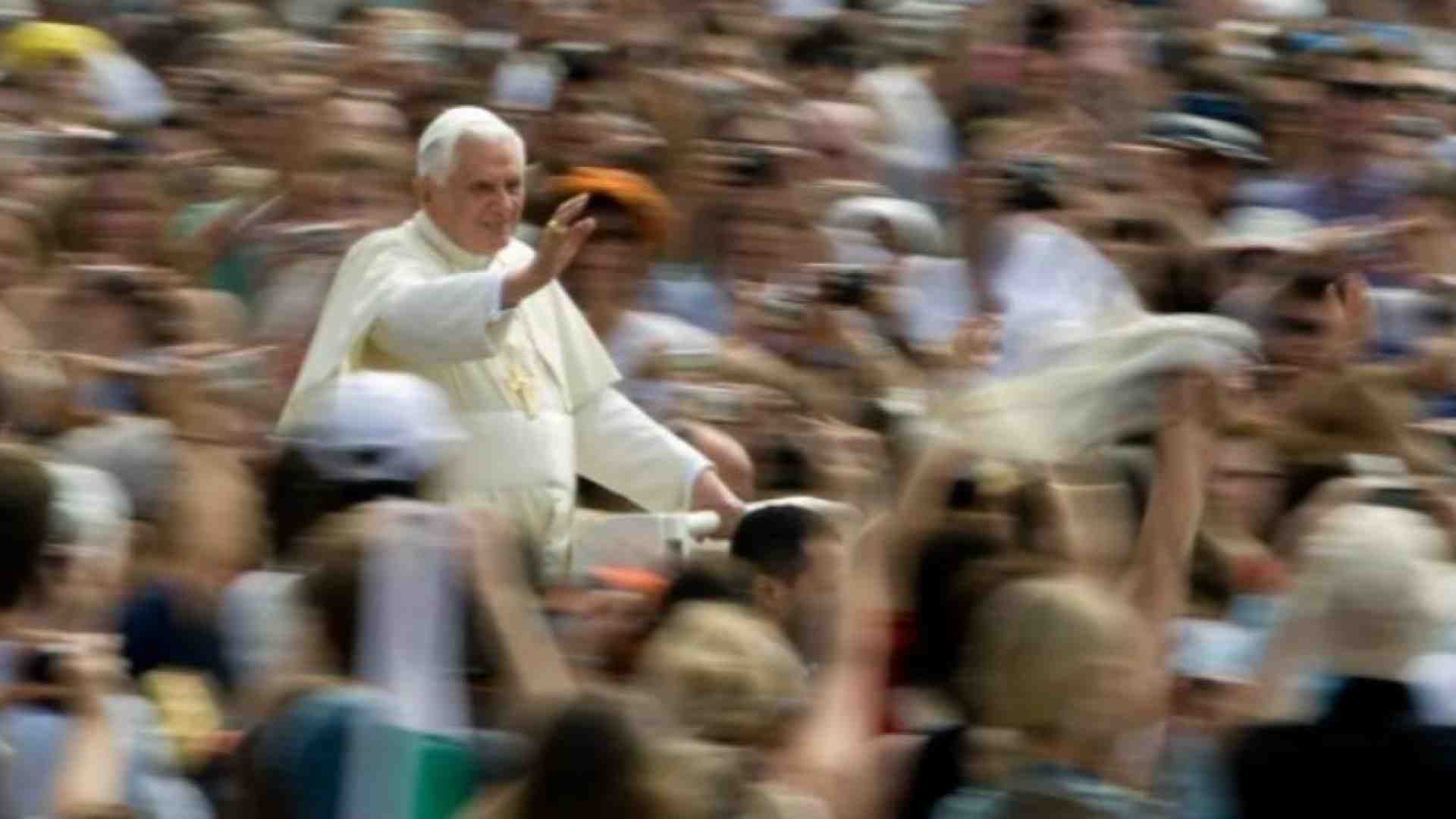 Immagine di Diocesi, associazioni, movimenti insieme nel ricordo commosso di Benedetto