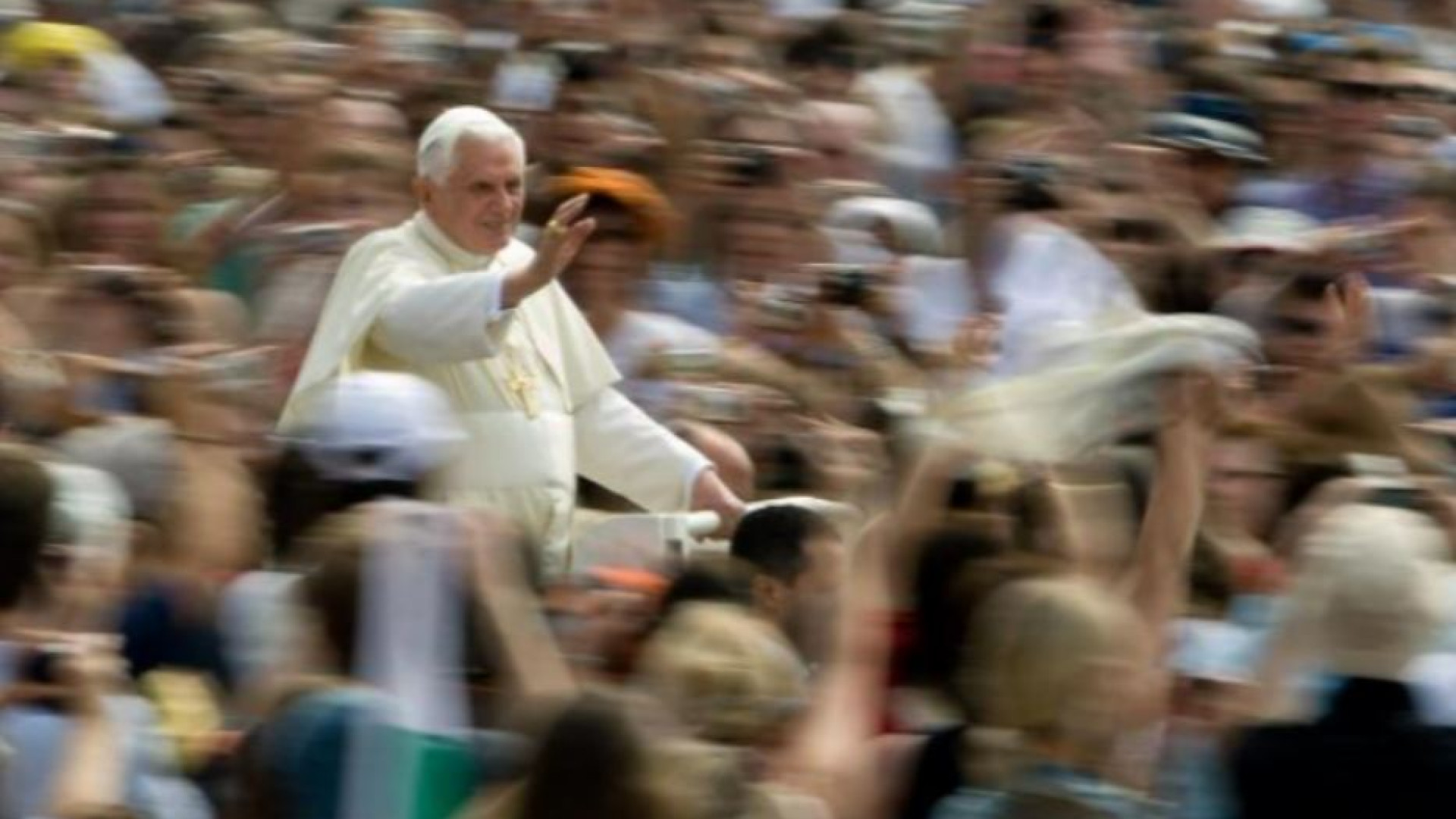 Immagine di Diocesi, associazioni, movimenti insieme nel ricordo commosso di Benedetto