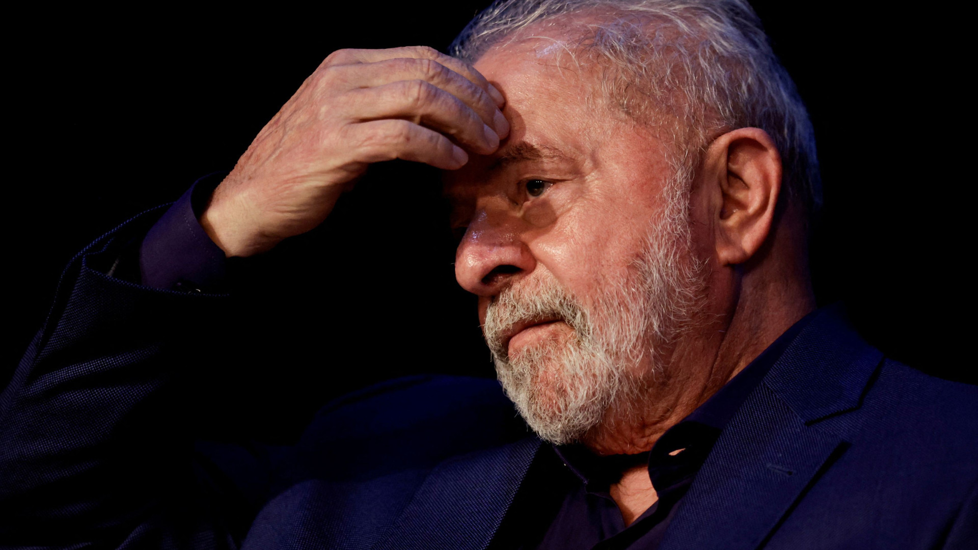 Immagine di Lula comincia l'anno tornando in sella: minacce e giuramento blindato