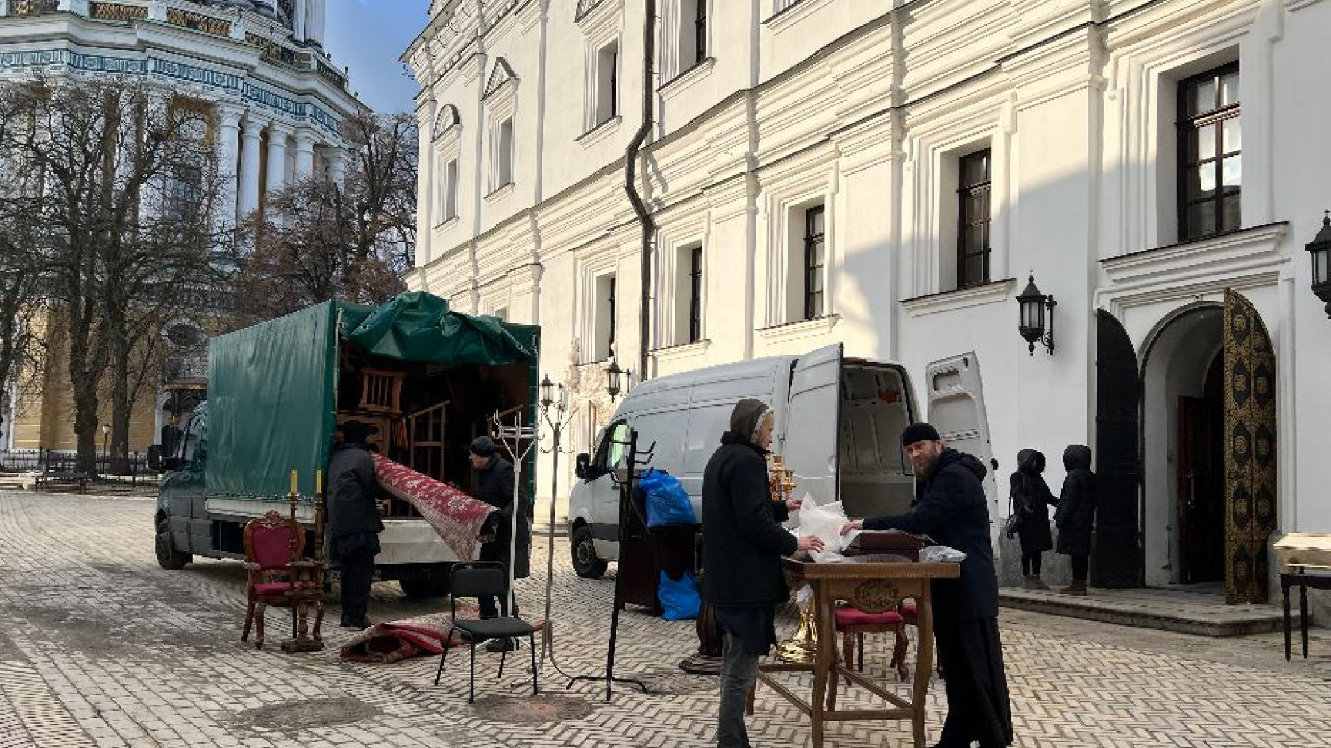 Immagine di Kiev caccia dalla Cattedrale i monaci ortodossi legati a Mosca