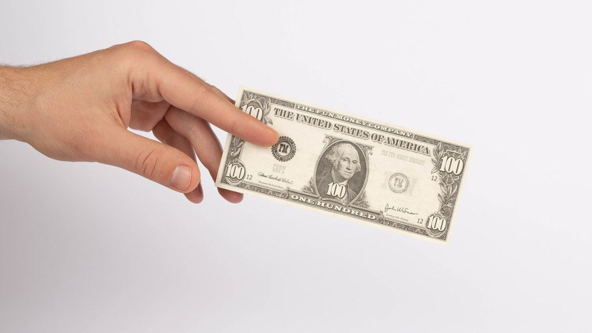 Immagine di Usa, addio al contante? Il 40% dei consumatori non lo usa più