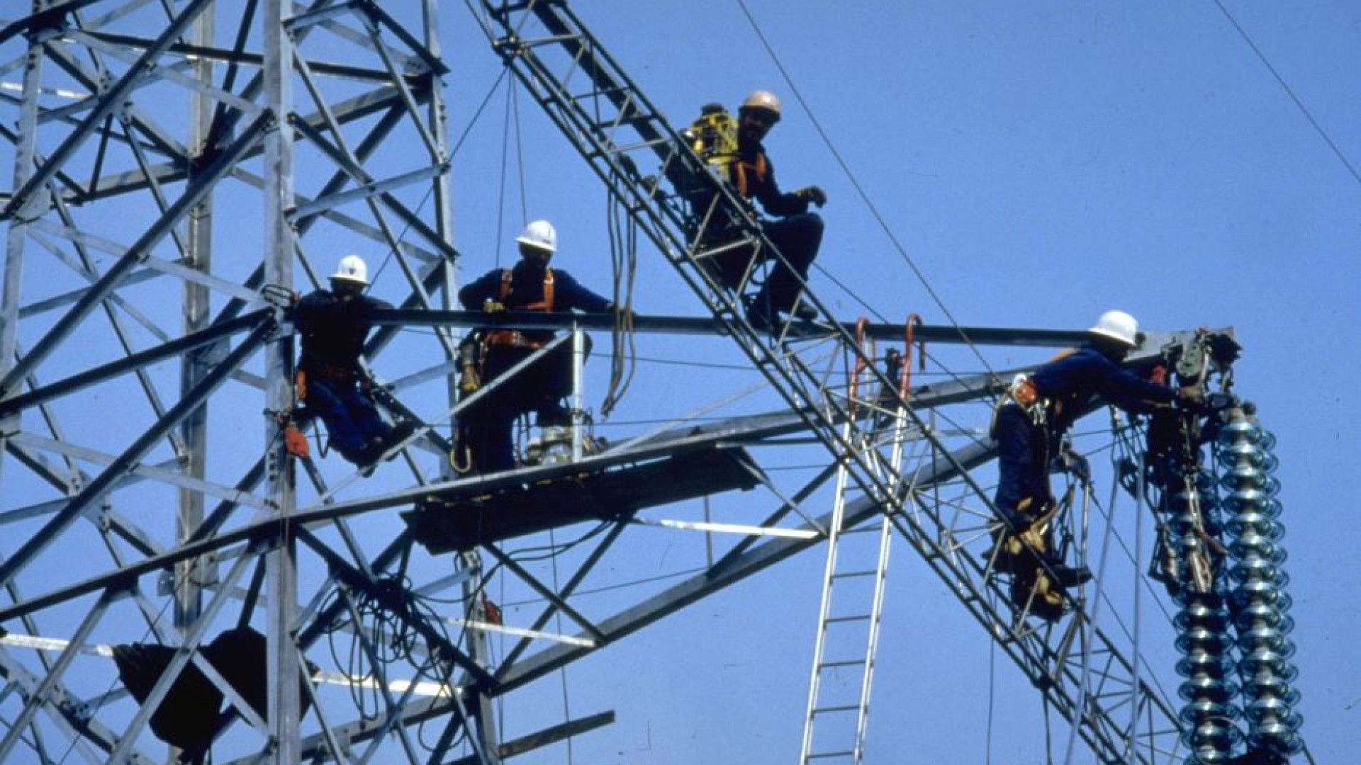 Immagine di Le imprese pubbliche italiane nel mercato ma senza strategie
