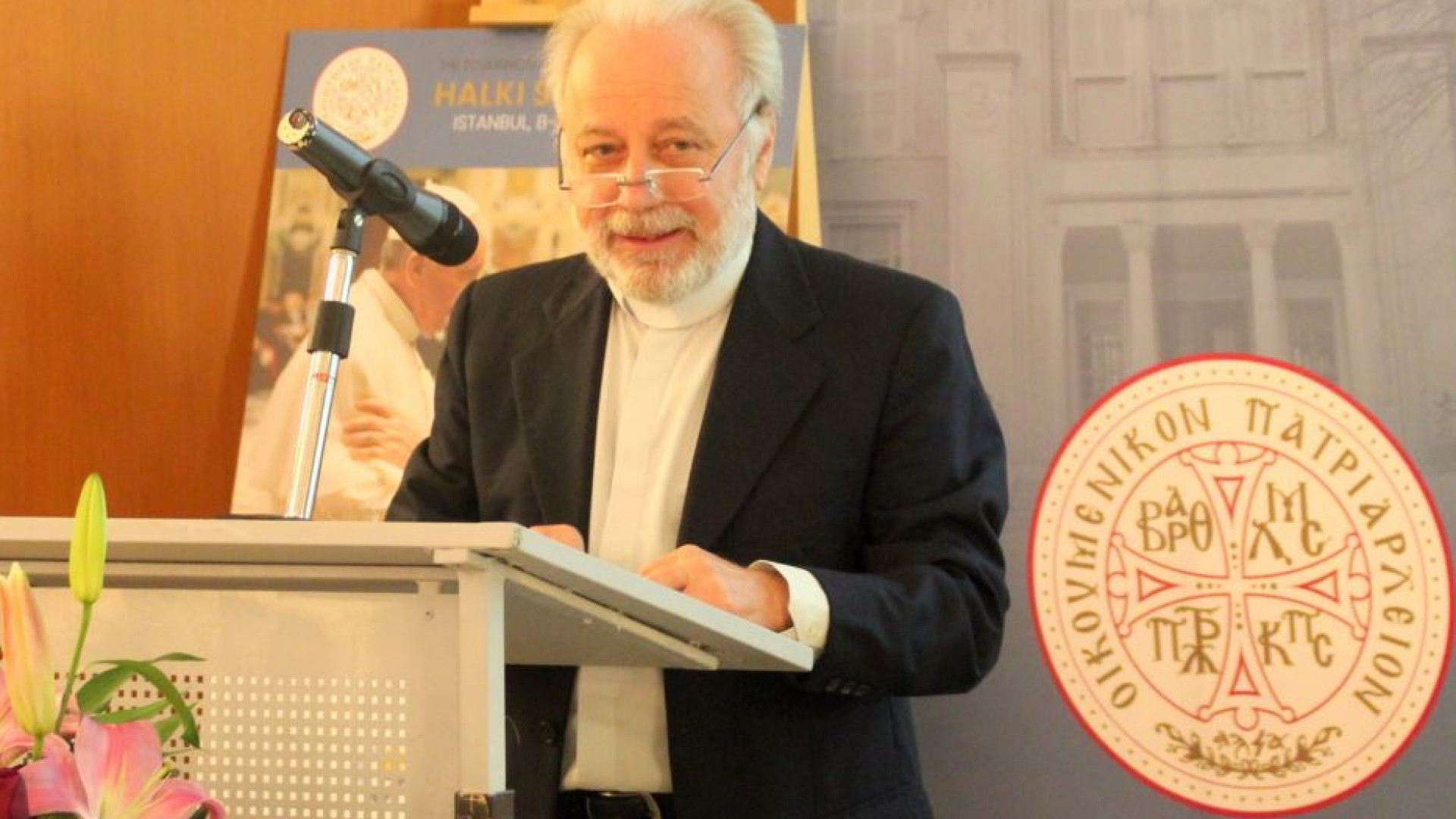 Immagine di Coda: rattristano le critiche e i malcontenti dopo la morte di Benedetto XVI