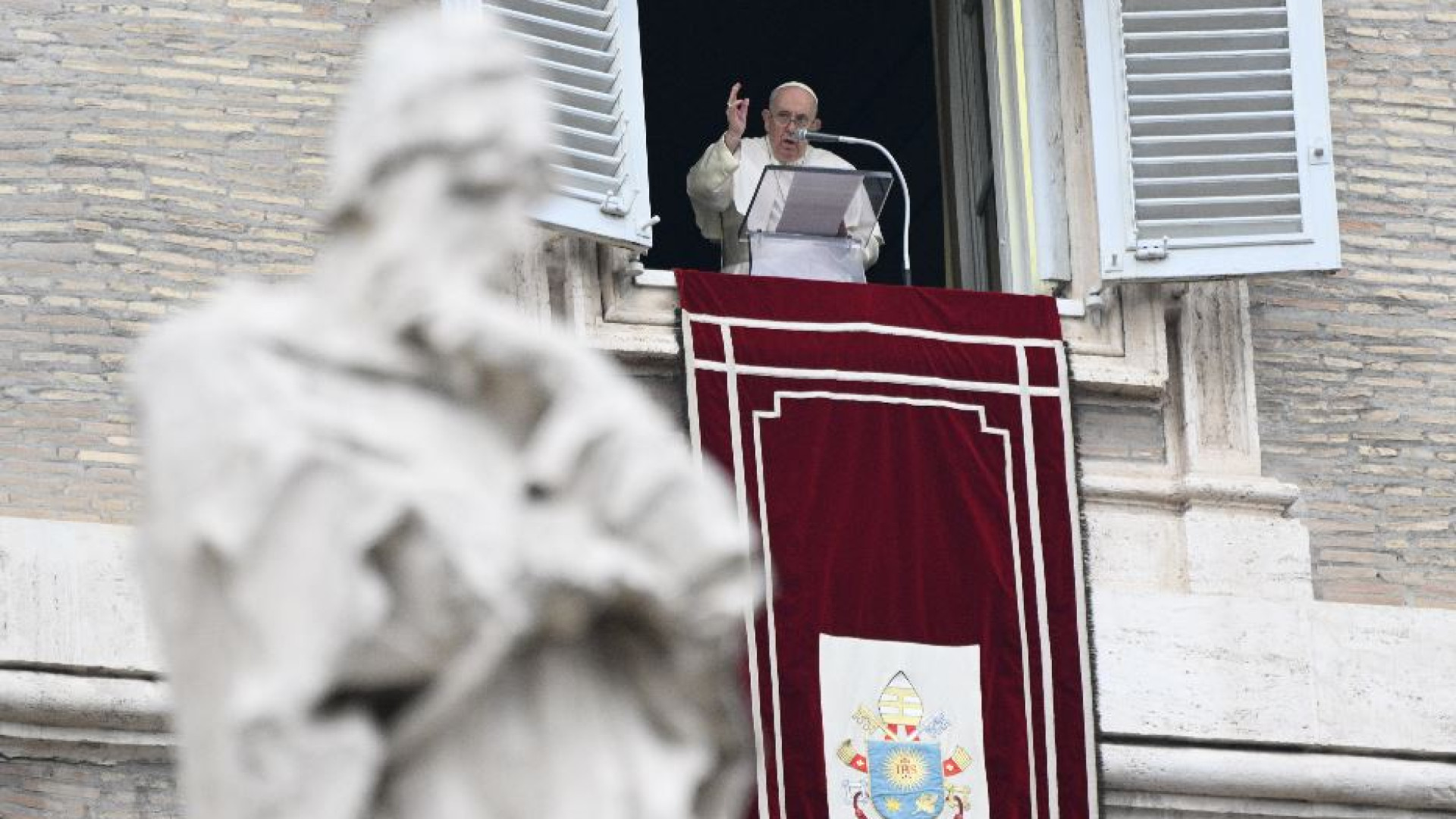 Immagine di Il Papa: servire con gratuità, senza attaccamento a ruoli e posizioni