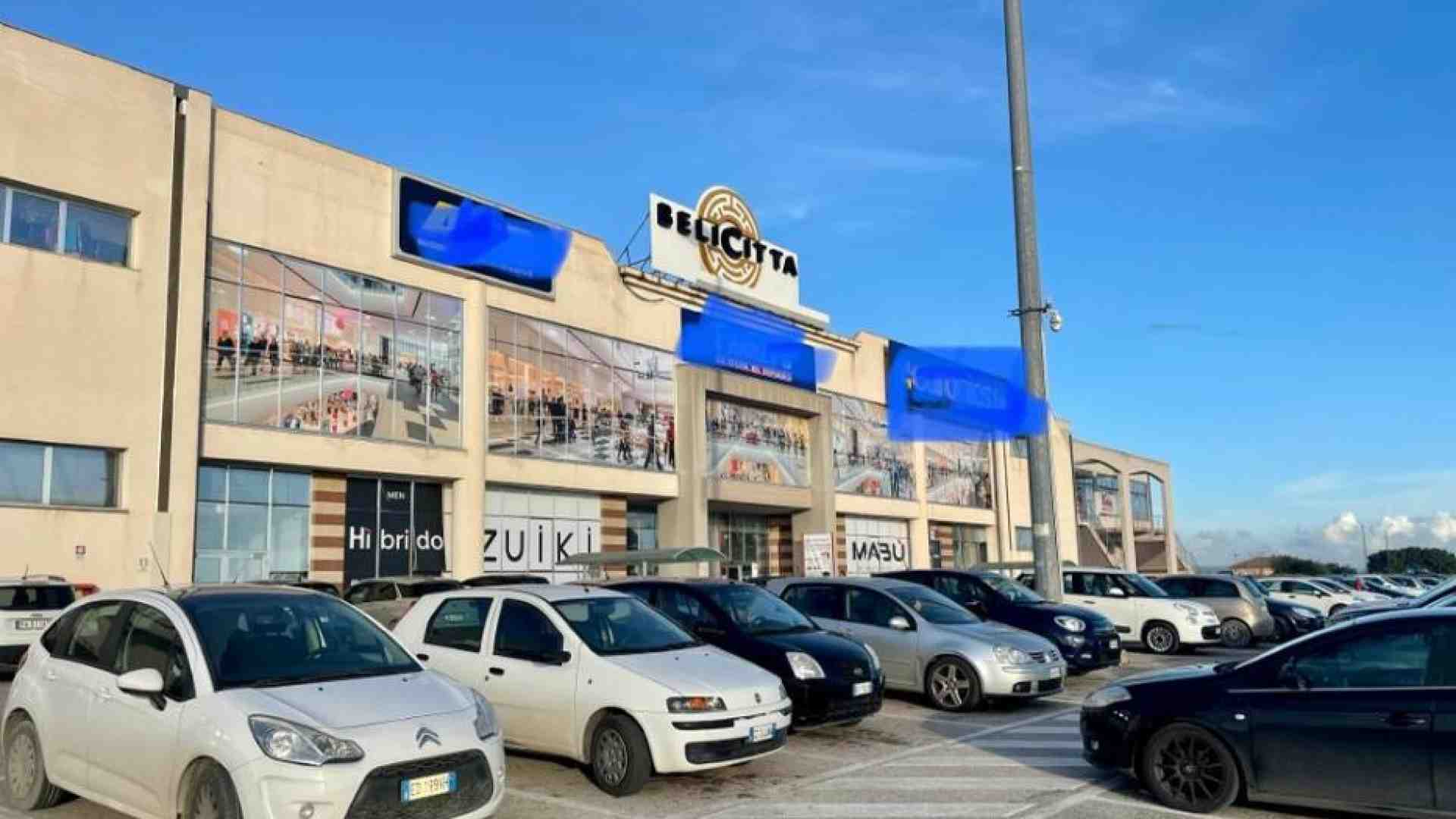 Immagine di Gli affari di Messina Denaro e il centro commerciale confiscato che ora dà lavoro