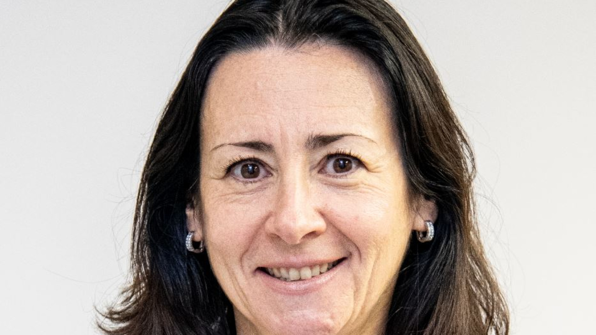 Immagine di E la premier danese propose: meno preghiere, più armi