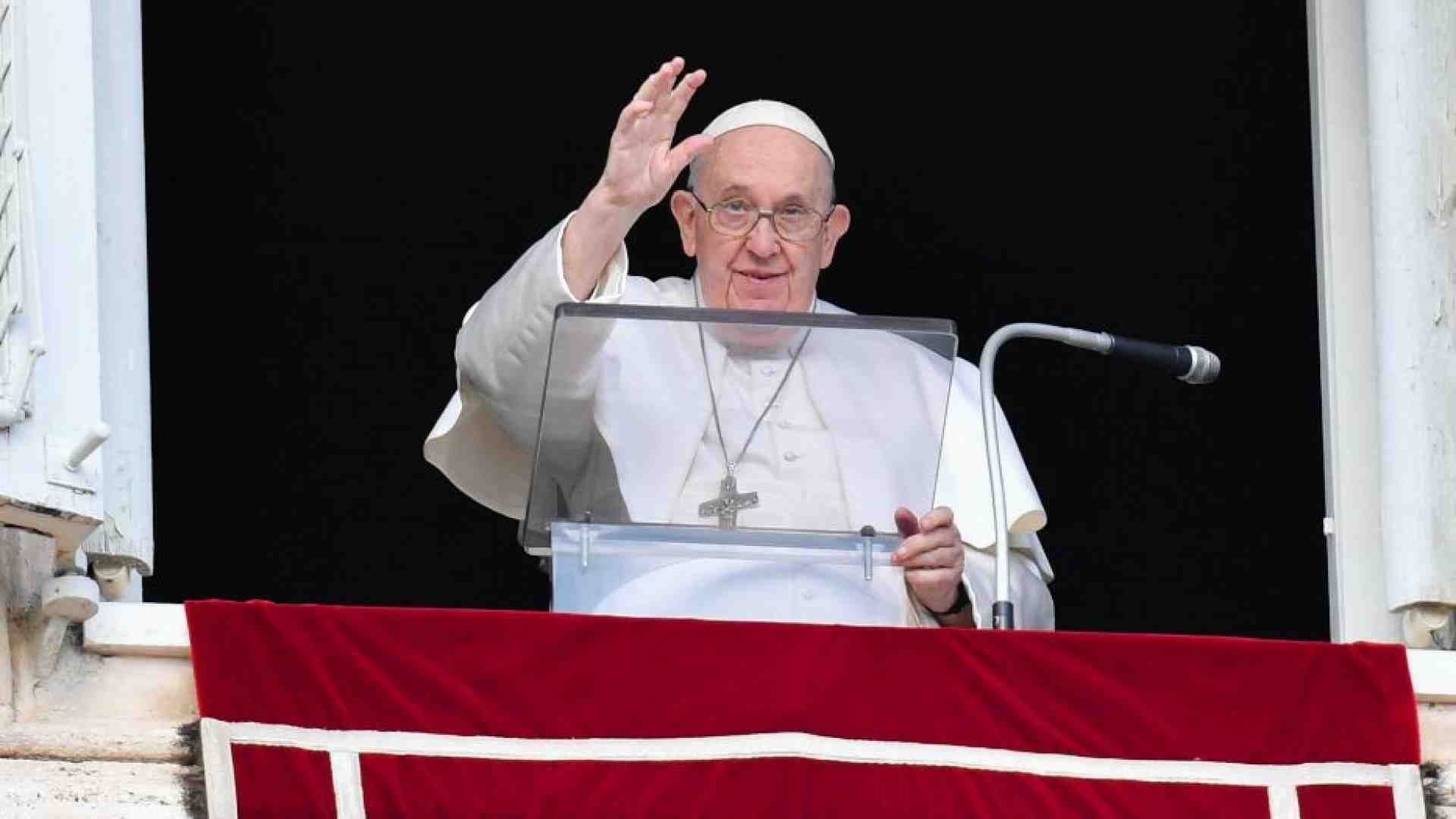 Immagine di Il Papa: dolore per le violenze in Myanmar, si apra un tempo di pace