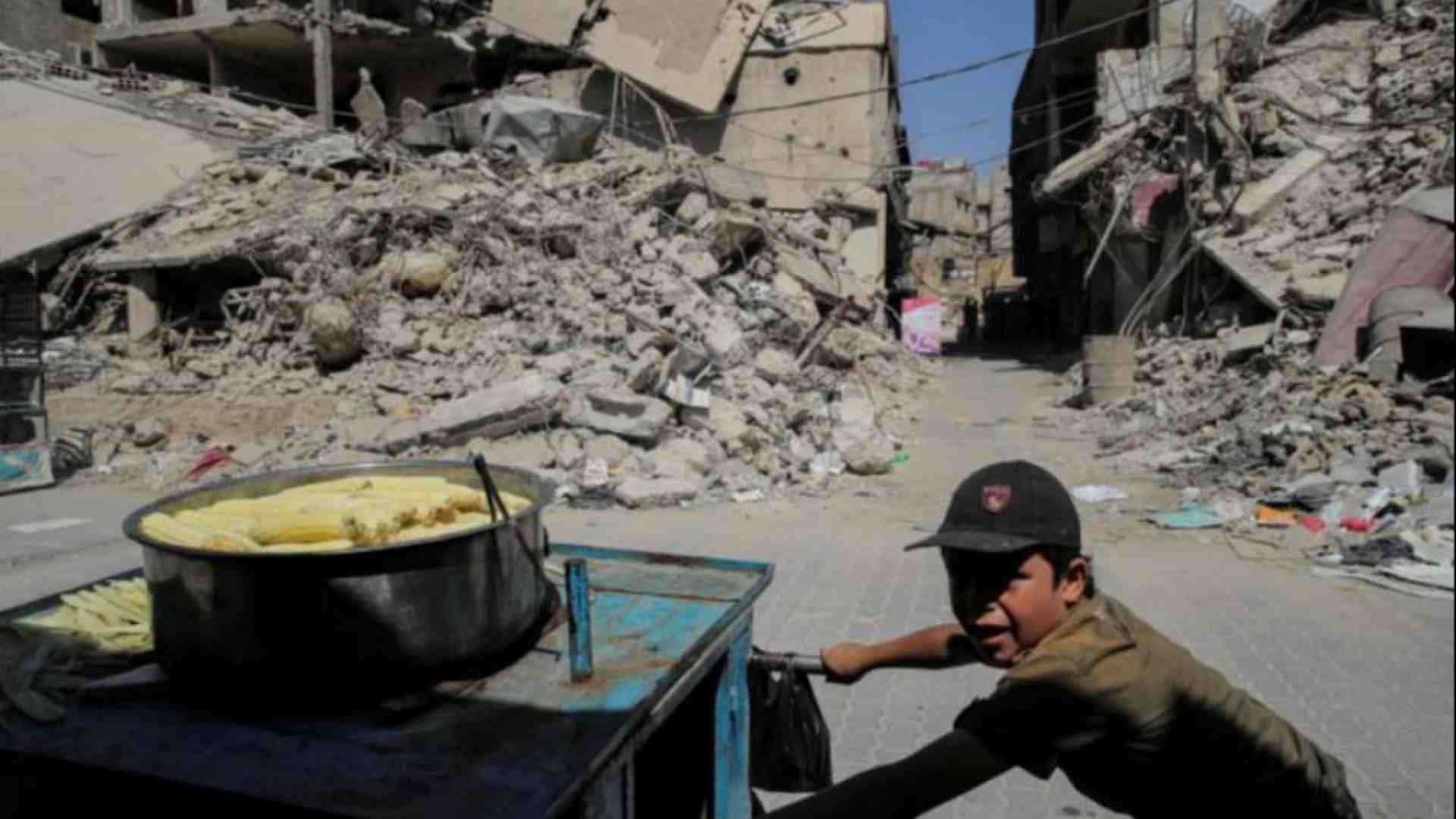 Immagine di Siria, verità sulla strage a Douma: 5 anni dopo il colpevole resta Assad
