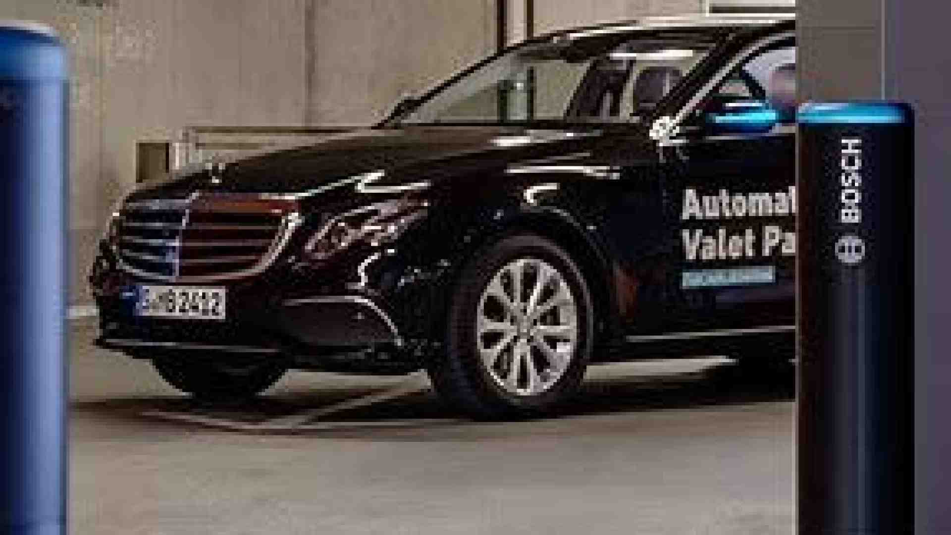 Immagine di L'auto nel silos si parcheggia da sola: la rivoluzione di Bosch e Apcoa