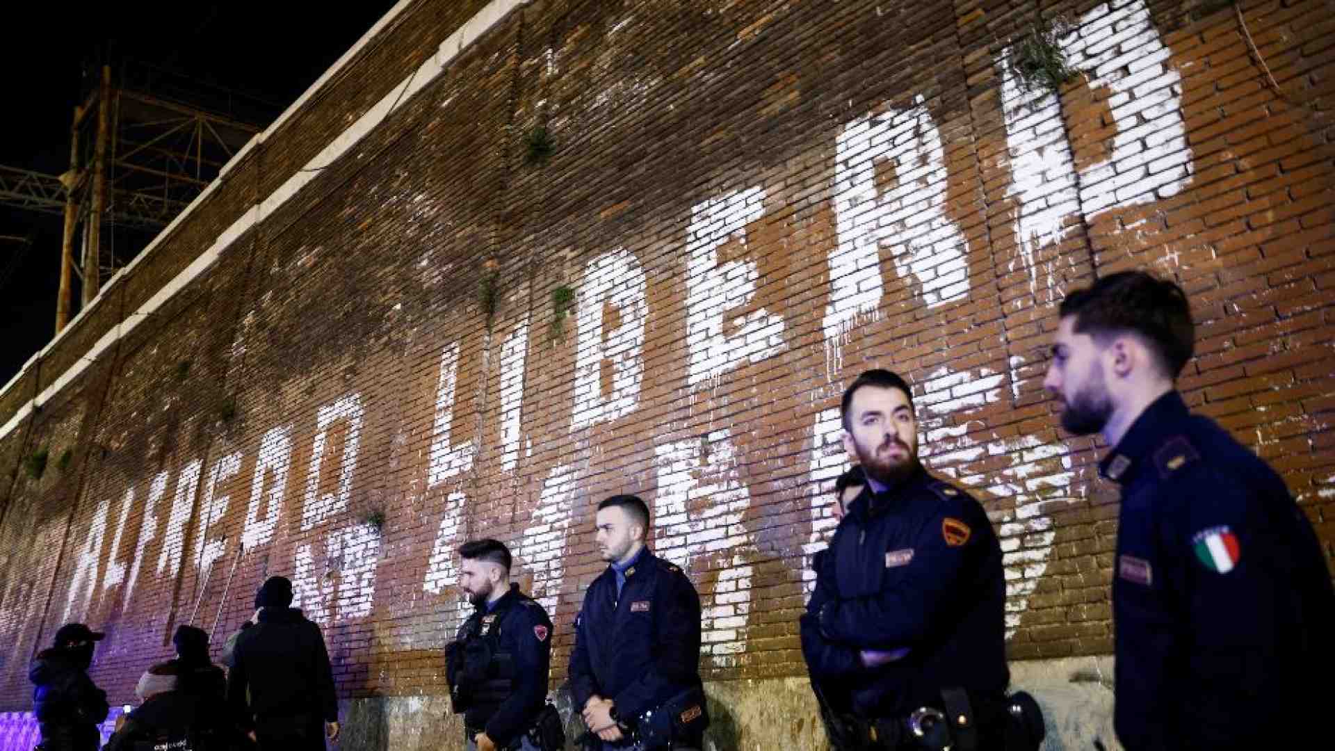 Immagine di L'anarchico Cospito in sciopero della fame: ecco tutte le condanne definitive