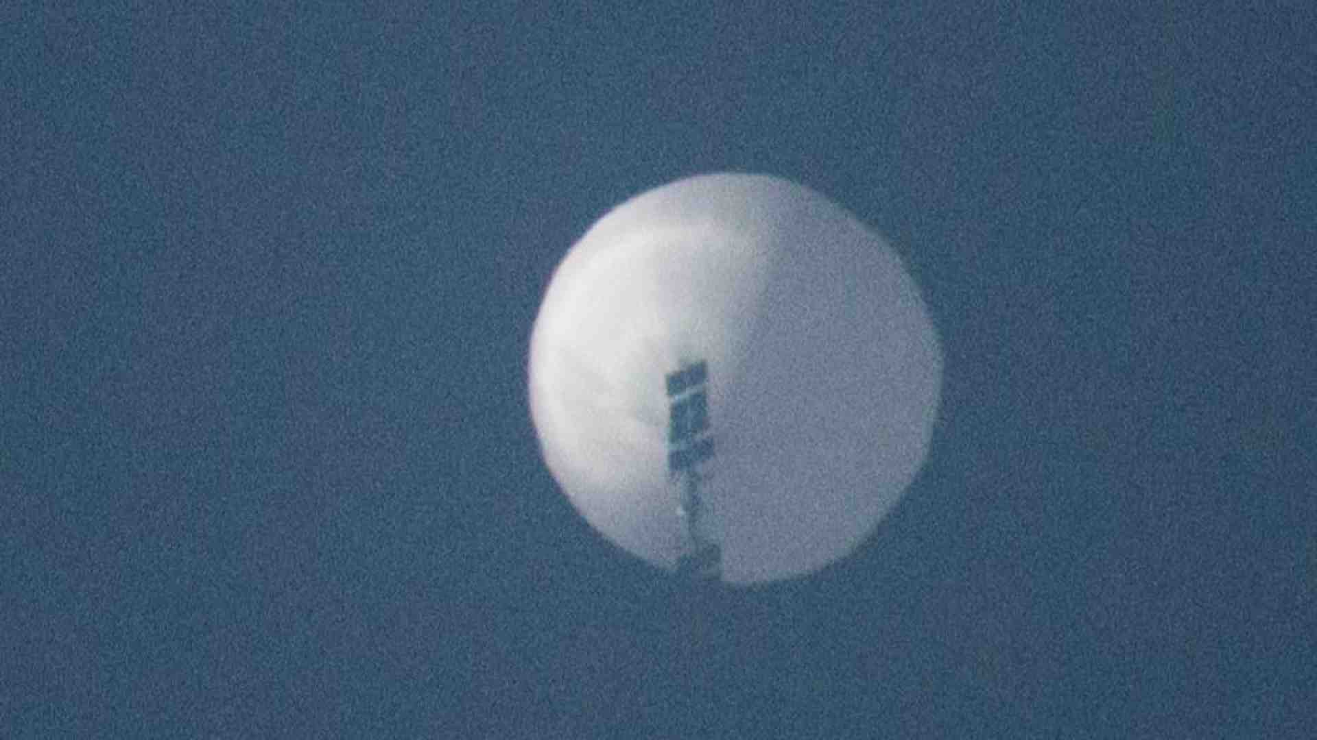 Immagine di Pallone spia? «Per ricerche meteo, fuori rotta». Ma è crisi diplomatica