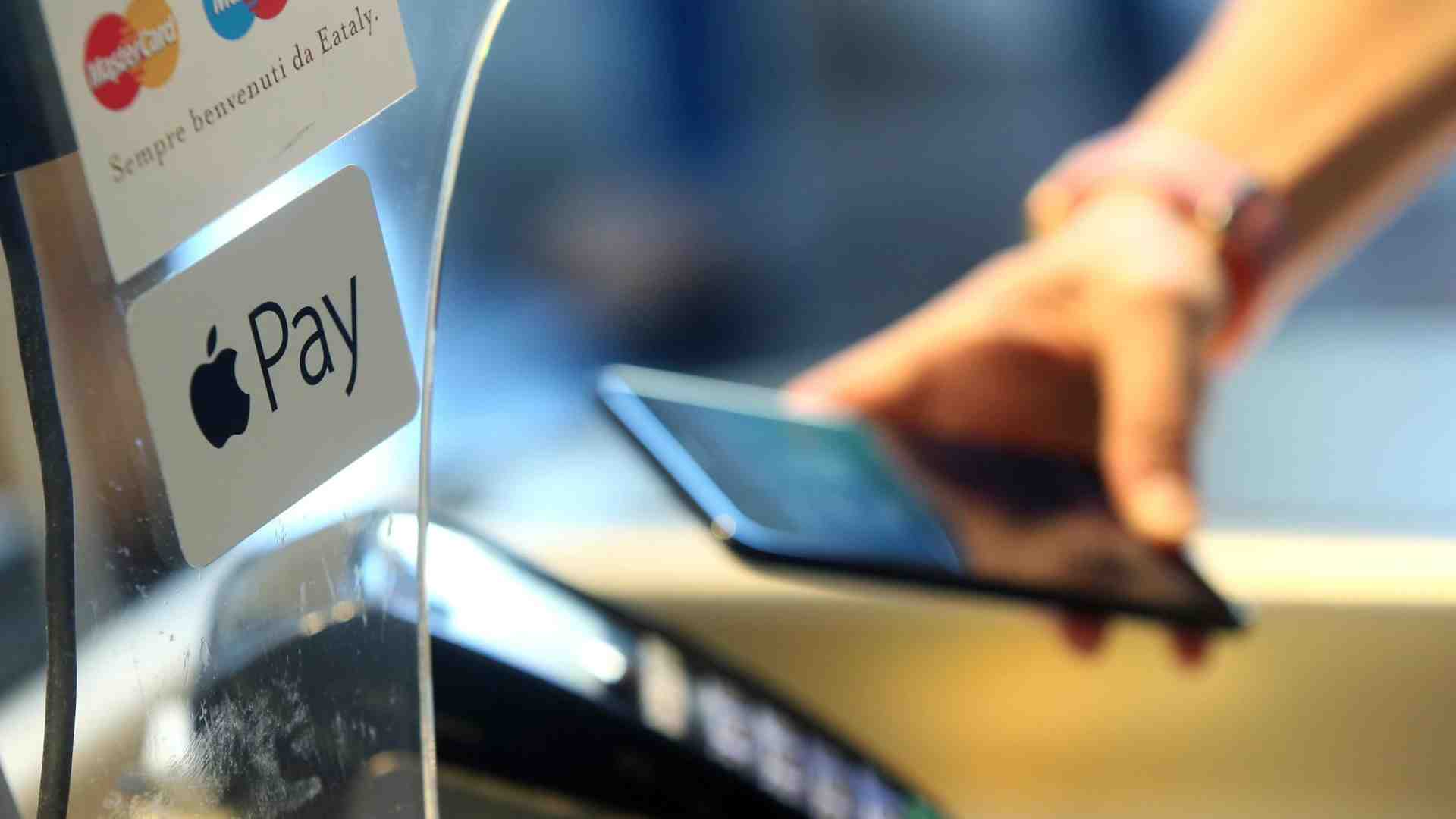 Immagine di Arriva in Italia Pixpay la carta prepagata per gli adolescenti