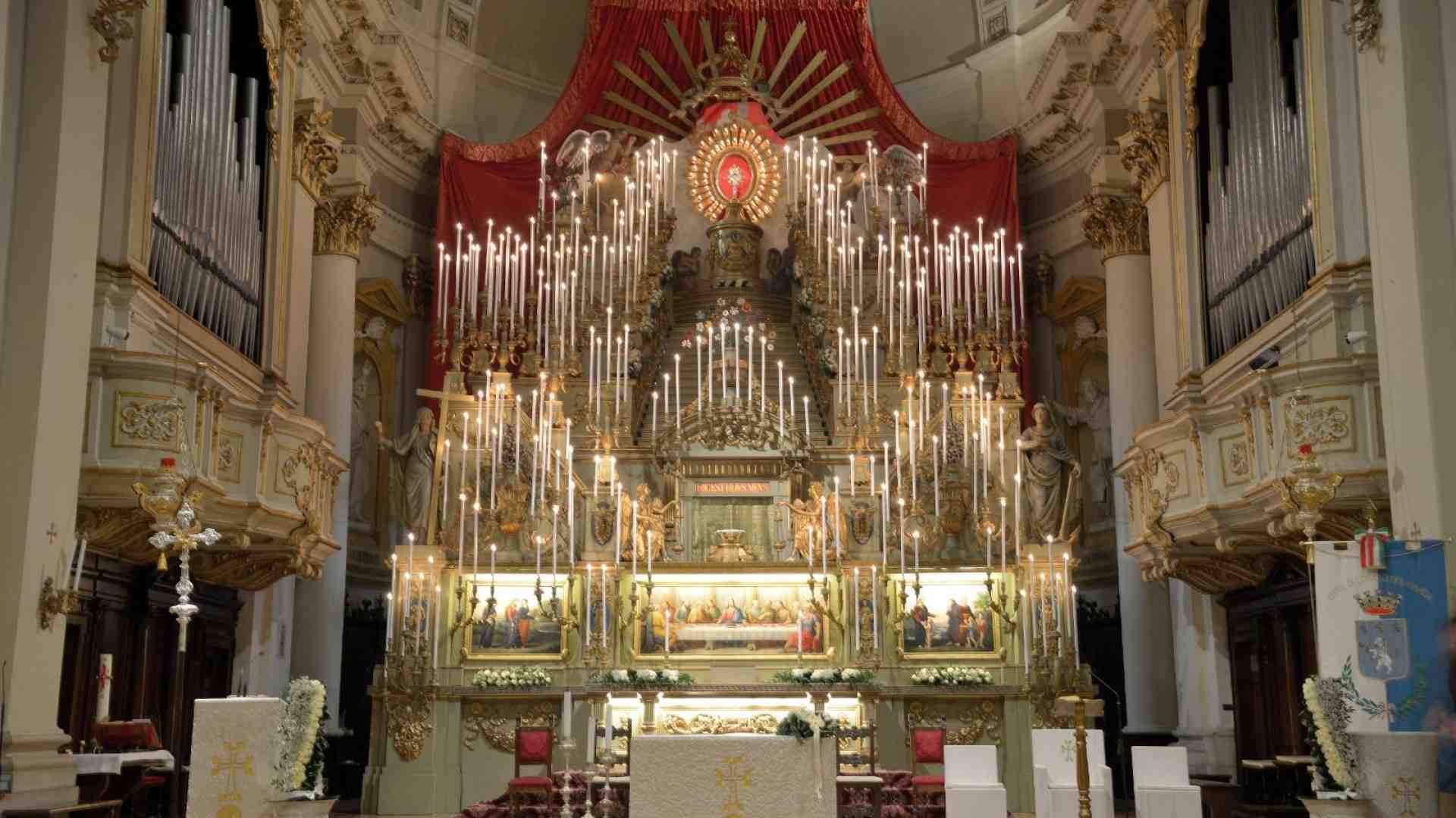 Immagine di I Sacri Tridui in ricordo dei defunti preceduti dalle giornate eucaristiche