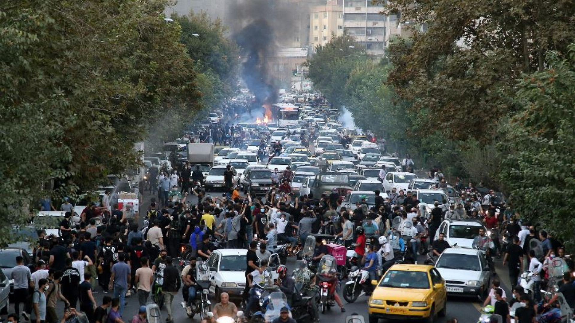 Immagine di Svolta: l’Iran in crisi vende beni pubblici