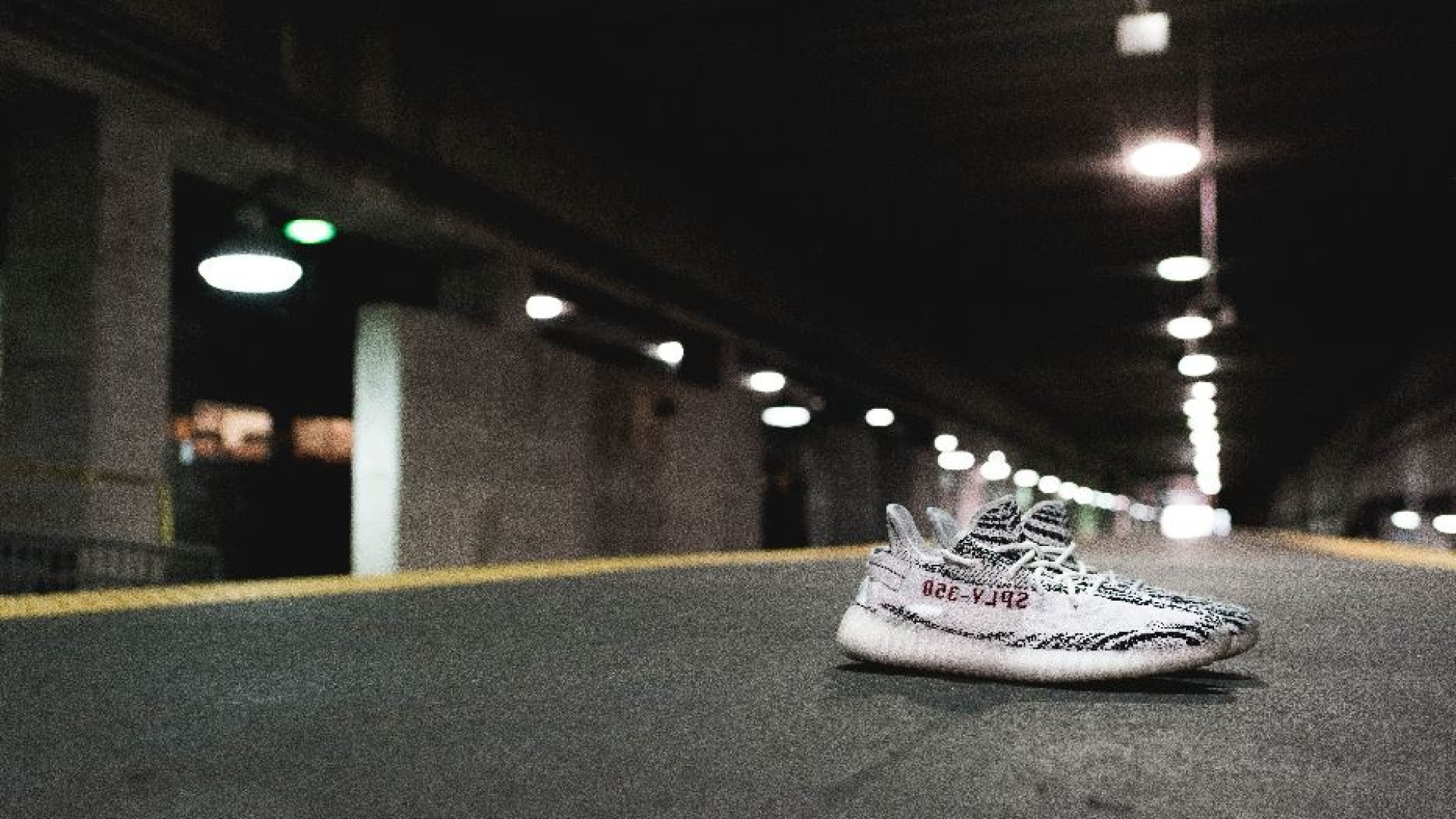 Immagine di La rottura con Kanye West manda in crisi Adidas
