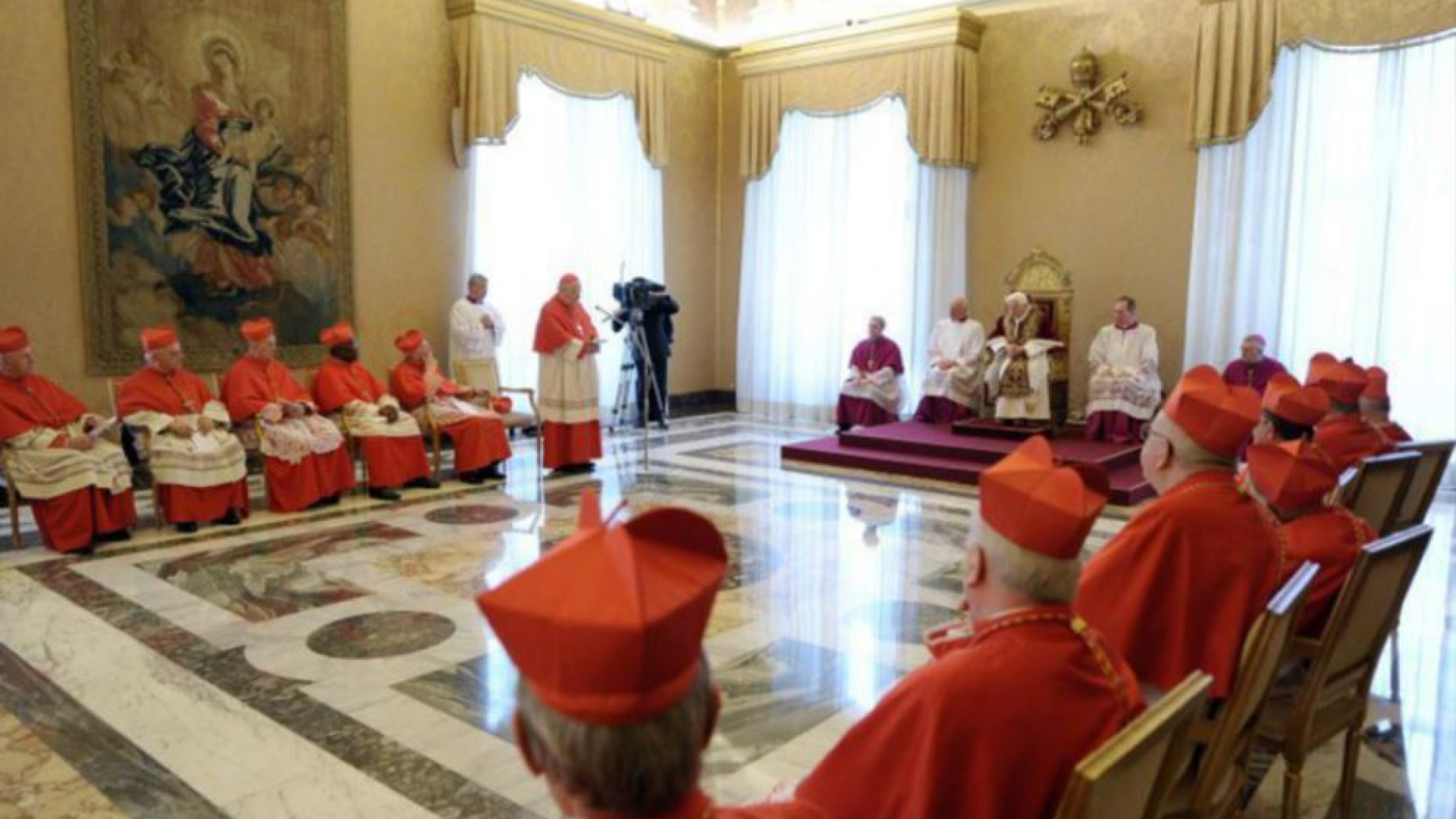 Immagine di Dieci anni fa la storica rinuncia pronunciata da Benedetto XVI