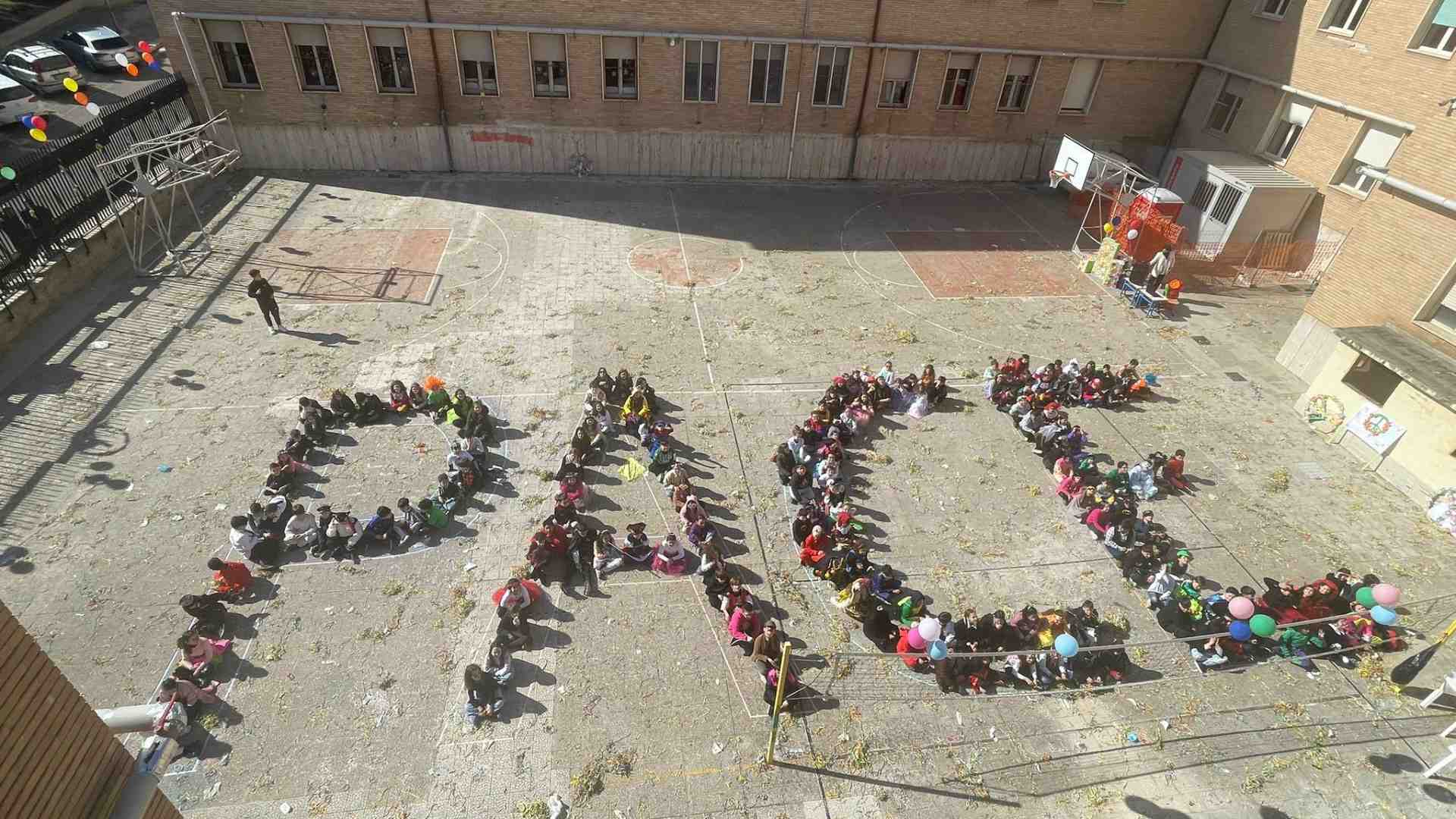 Immagine di A scuola per "comporre" la parola pace