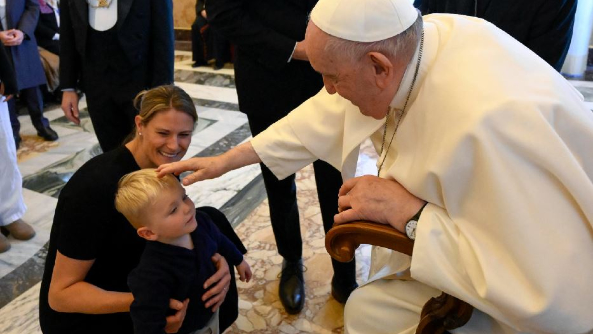 Immagine di Il Papa: tecnologie sempre più pervasive, difendiamo l'uomo