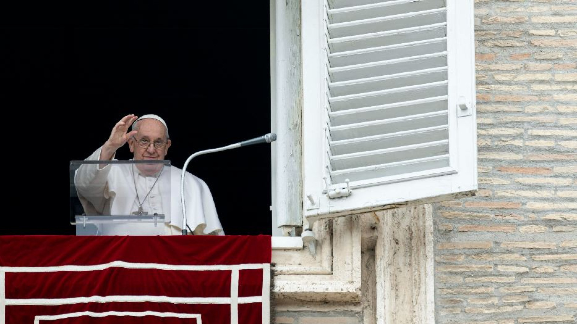 Immagine di Il Papa: rispondere al male con il bene. L'amore trasforma i conflitti